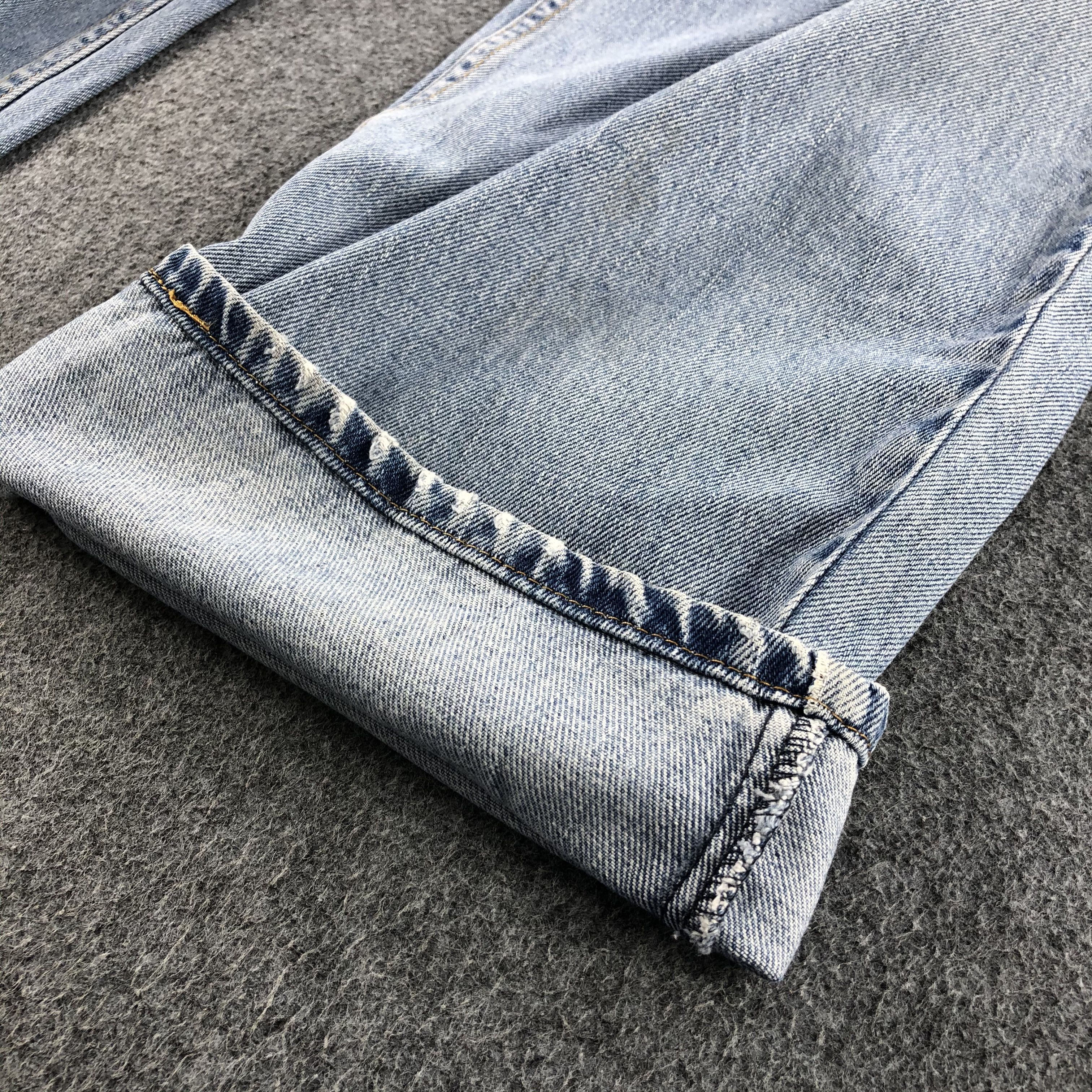 Levi's Vintage 90s Light Wash Levis 550 Jeans-J1223 Size US 44 / EU 60 - 7 Thumbnail