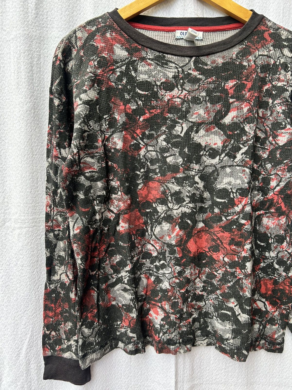 If Six Was Nine × Japanese Brand × Le Grande Bleu (L.G.B.) 💸BINDINGOFFER💸old navy seditionari allover skull longsleeve Size US M / EU 48-50 / 2 - 2 Thumbnail