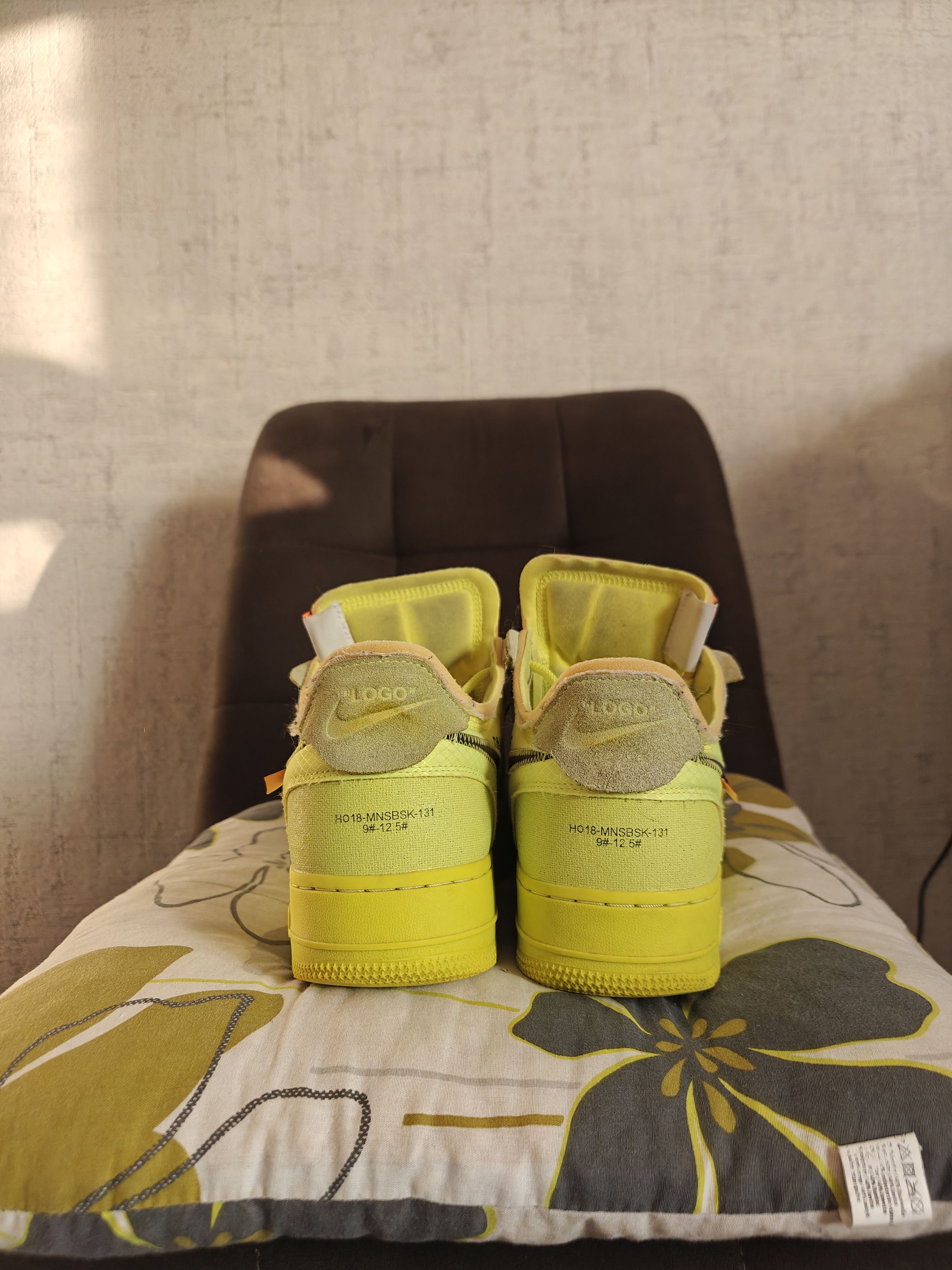 Nike × Off-White Nike x Off White Air Force 1 Volt Size US 11.5 / EU 44-45 - 4 Thumbnail