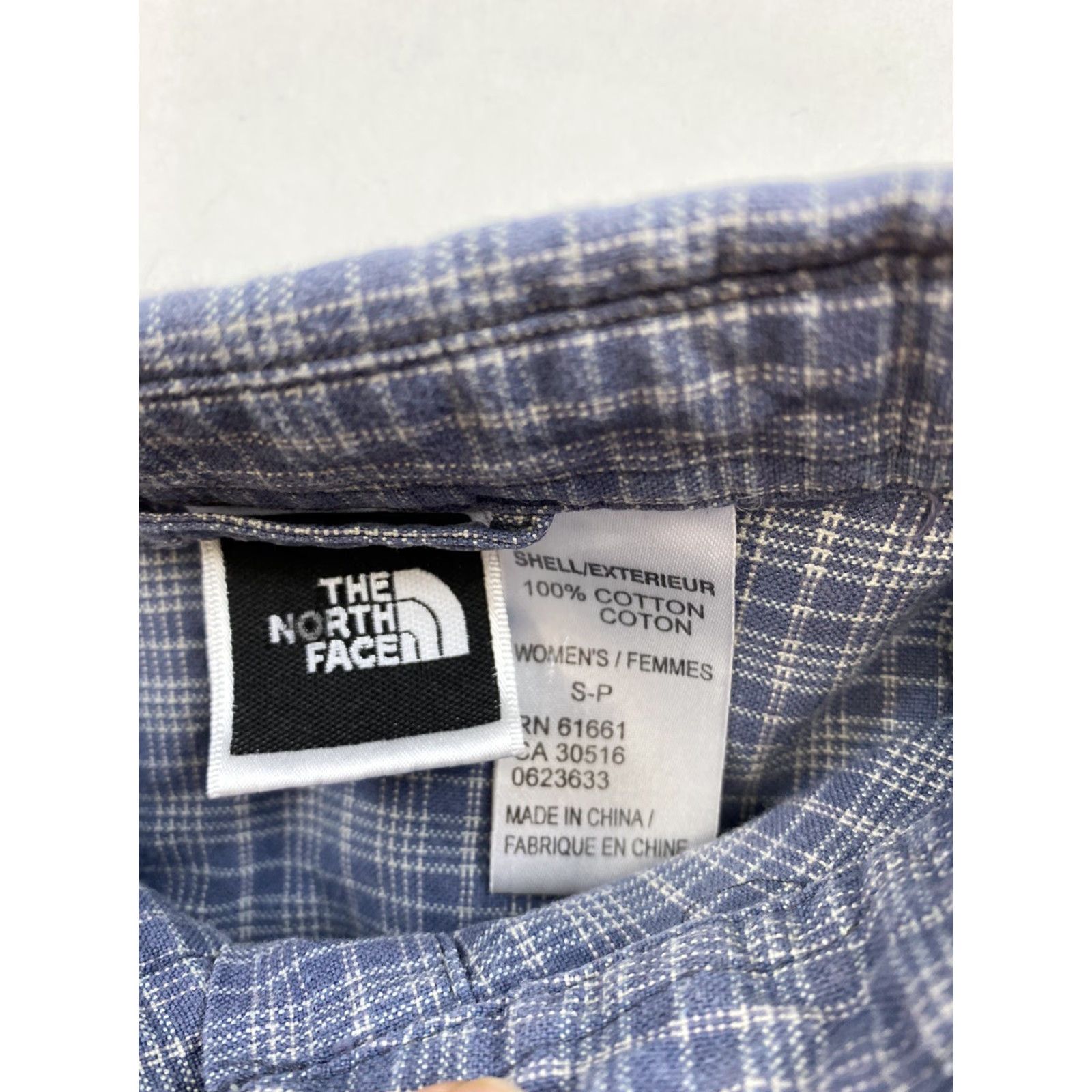 The North Face The North Face Button Down Shirt Womens Small Blue Plaid Size S / US 4 / IT 40 - 4 Thumbnail