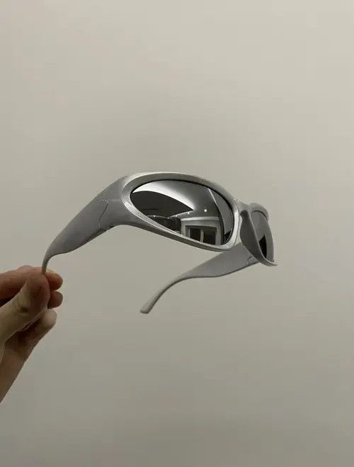 VIBE Sunglasses y2k vintage retro streetwear punk aesthetic Size ONE SIZE - 1 Thumbnail