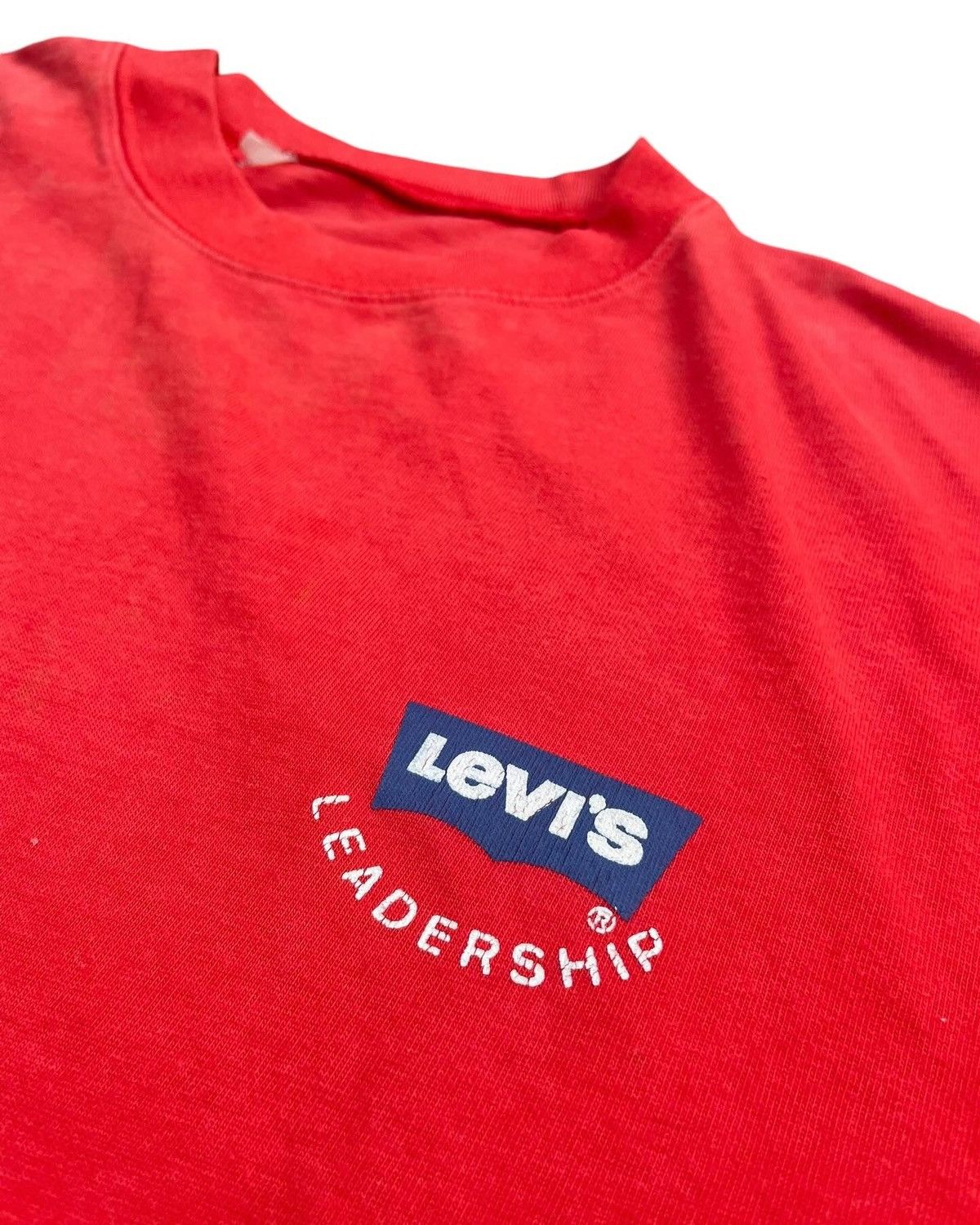 Levi's Vintage Levis Leadership Tshirt Size US M / EU 48-50 / 2 - 4 Thumbnail