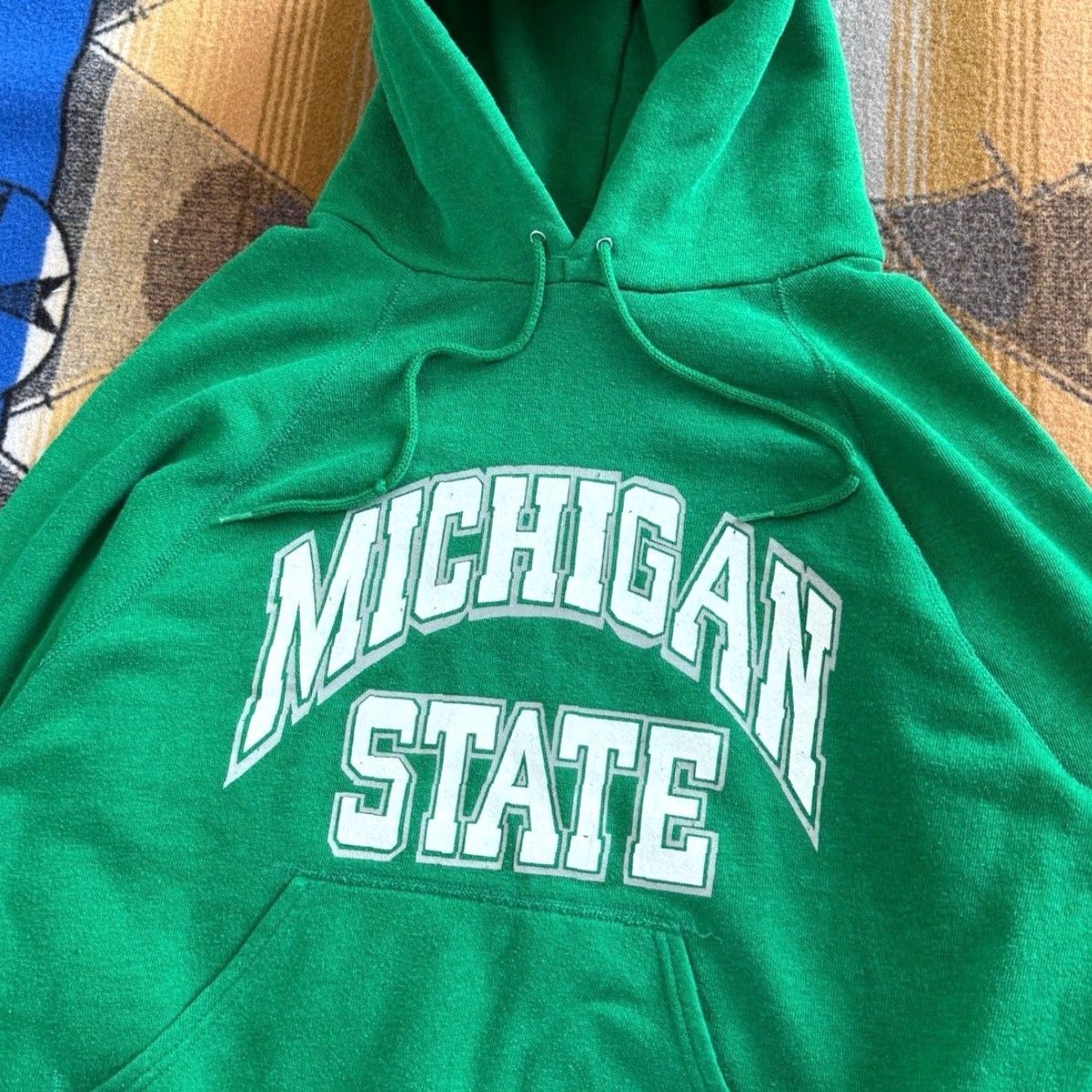 Vintage VINTAGE Michigan State University Hoodie Sweatshirt Shirt Men M Green 80s 90s College Sports University Pullover Sweatshirt Mens Size US M / EU 48-50 / 2 - 2 Thumbnail