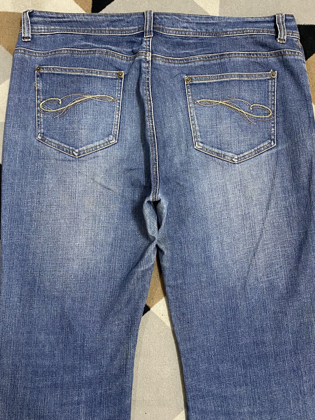 Japanese Brand Vintage Japanese Brands Blue Wash Flare Jeans Size US 37 - 4 Thumbnail