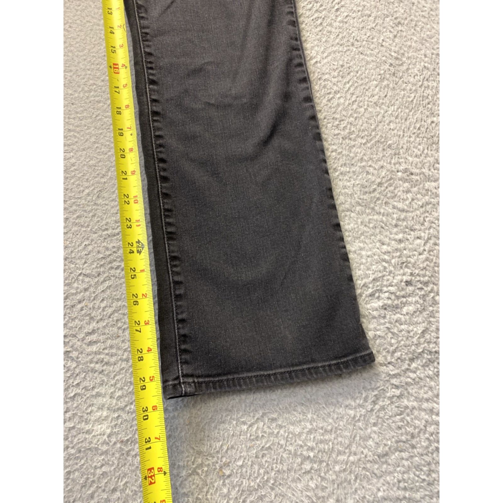 NYDJ VINTAGE? No. NYDJ Jeans Womens 12 Mid Wash Black Marilyn Straight Lift Tuck Stretch /162-1 Size 34" / US 12 / IT 48 - 4 Thumbnail