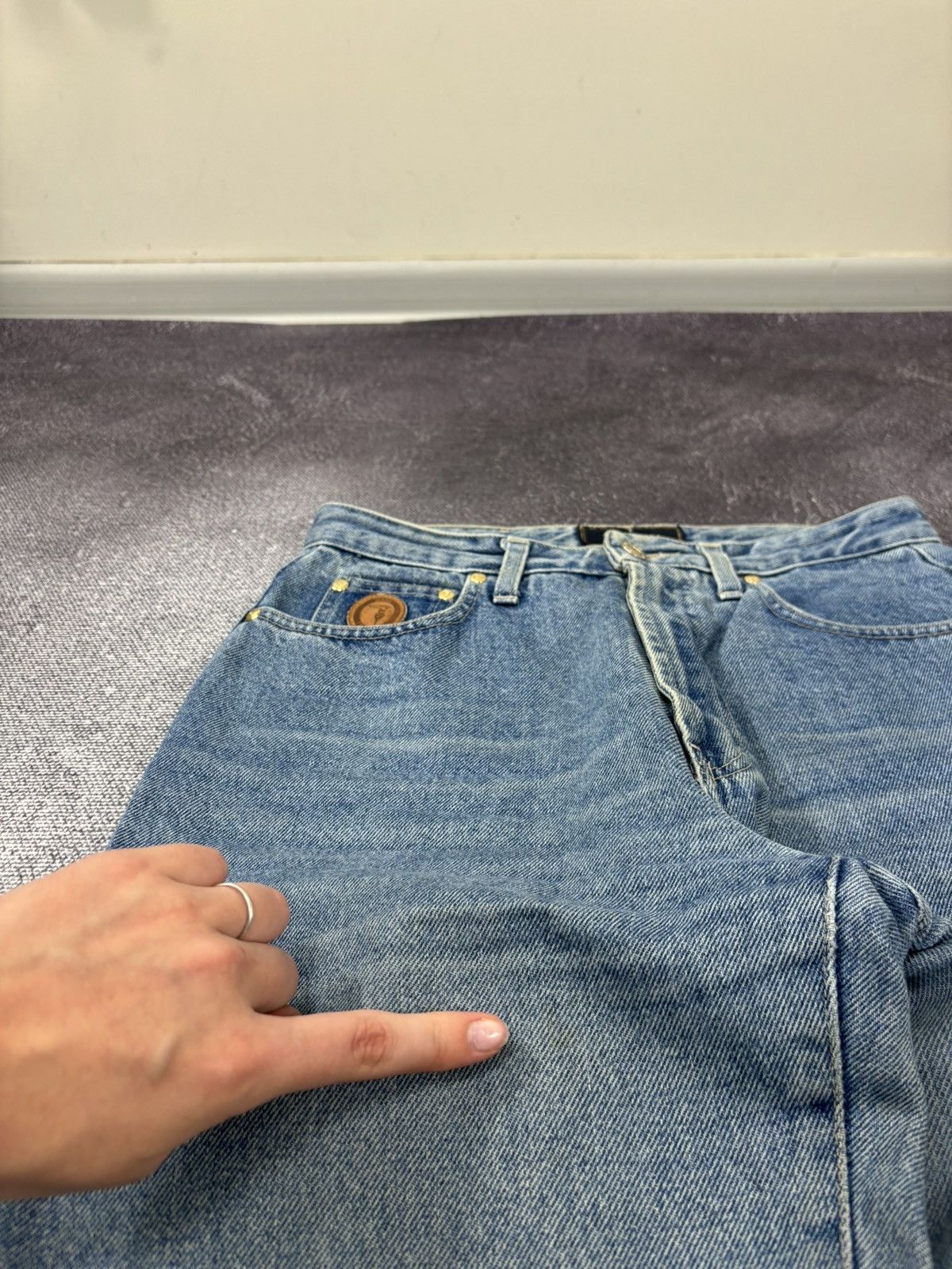 Trussardi Vintage Trussardi Women’s Straight Fit Italian Denim Jeans Size 31" - 10 Thumbnail