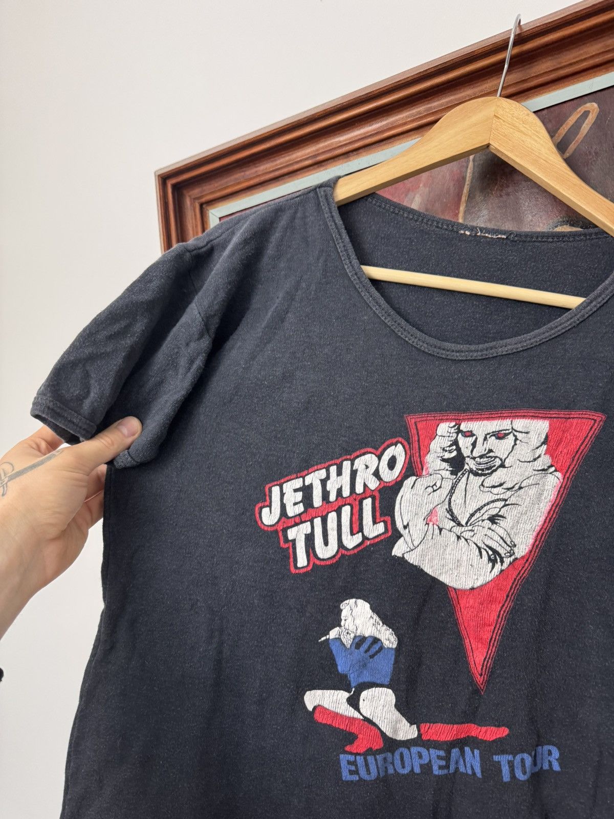 Band Tees Vintage 70s Jethro Tull Faded Band Tee European Tour Rock Size US L / EU 52-54 / 3 - 2 Thumbnail