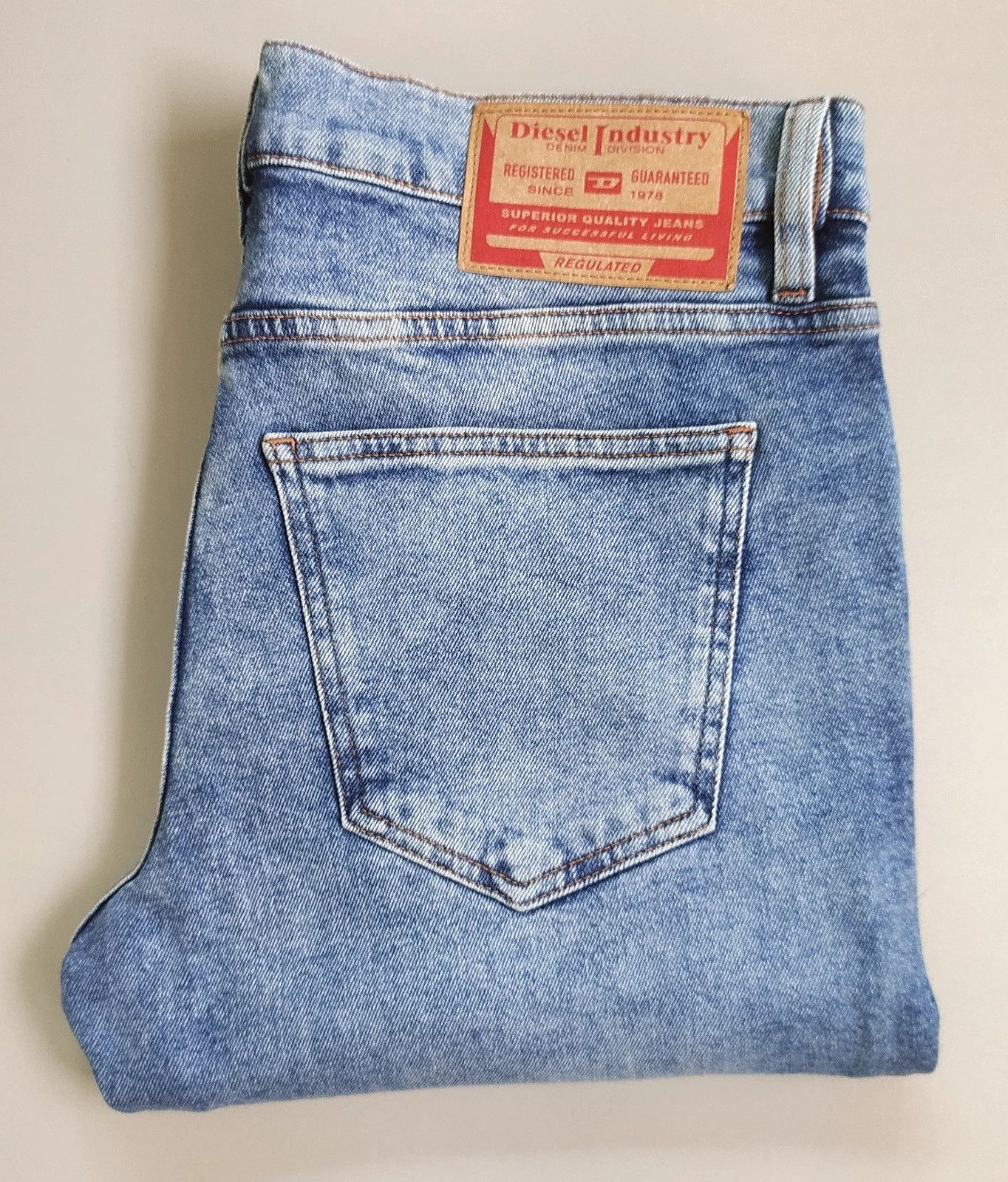 Diesel 2019 D-STRUKT-R L.32 MENS JEANS T/9669
