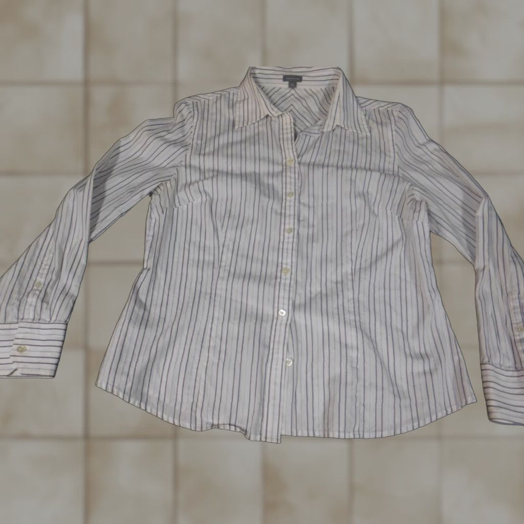 Ann Taylor Ann Taylor Shirt Womens 14 White Striped Button-Up Top Casual Long Sleeve Collared Polyester Down Button 14 White Regular Stretch Classic Size XL / US 12-14 / IT 48-50 - 1 Thumbnail