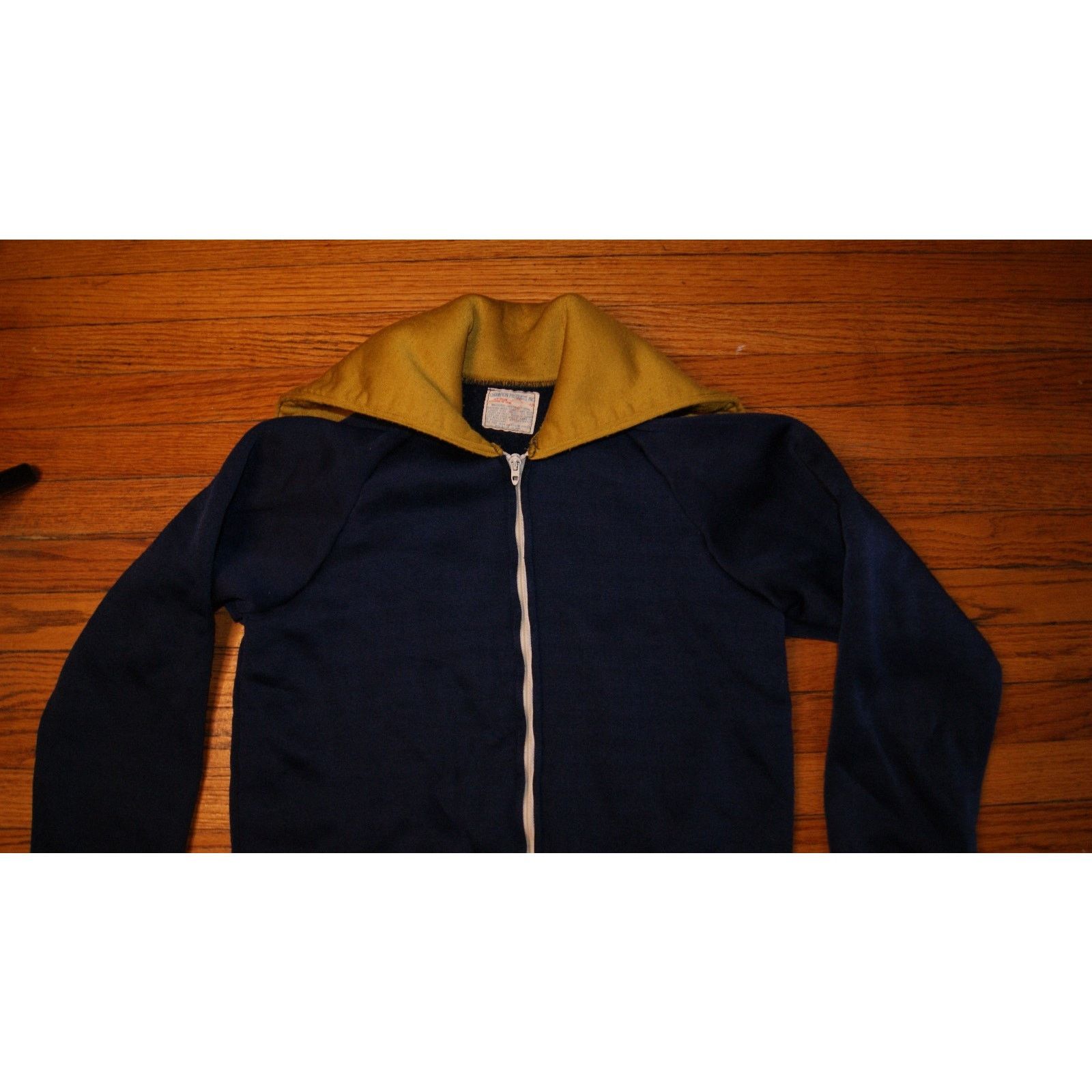 Champion VTG Champion Zip Coat Hoodie M Varsity Zipped Hood Nylon Size US M / EU 48-50 / 2 - 2 Thumbnail