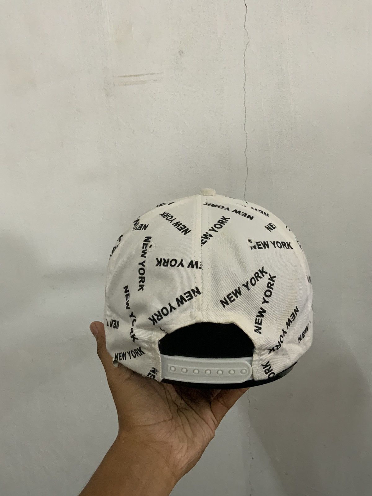If Six Was Nine New York Monogram Streetwear Hat Size ONE SIZE - 4 Thumbnail