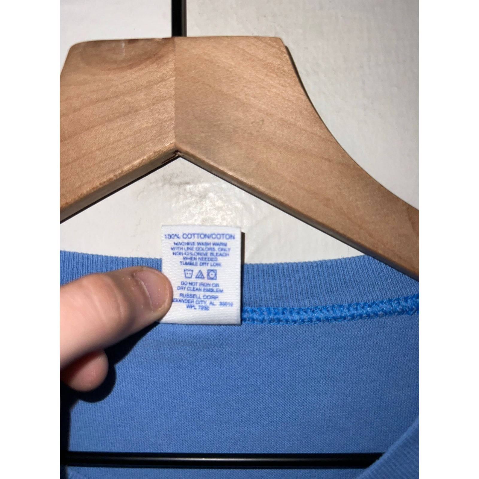 Russell Athletic Vintage Blue Long Sleeve Blank Shirt Russell Athletic 90s L Size US L / EU 52-54 / 3 - 7 Thumbnail