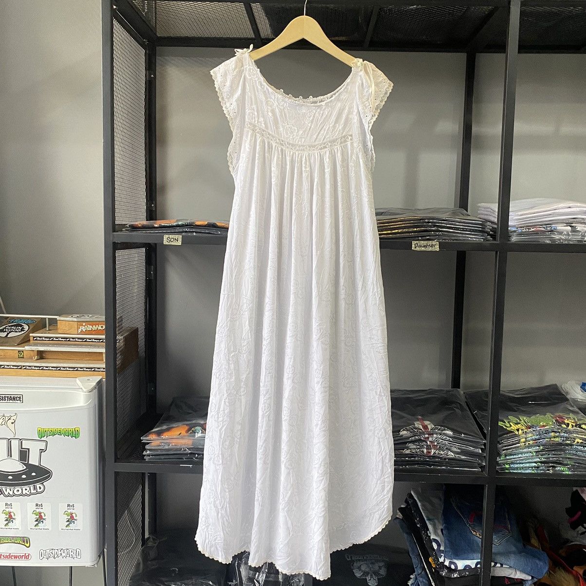 Dior × Vintage Dior Vintage Lace Trimmed White Lingerie Nightgown Dress Size M / US 6-8 / IT 42-44 - 14 Thumbnail