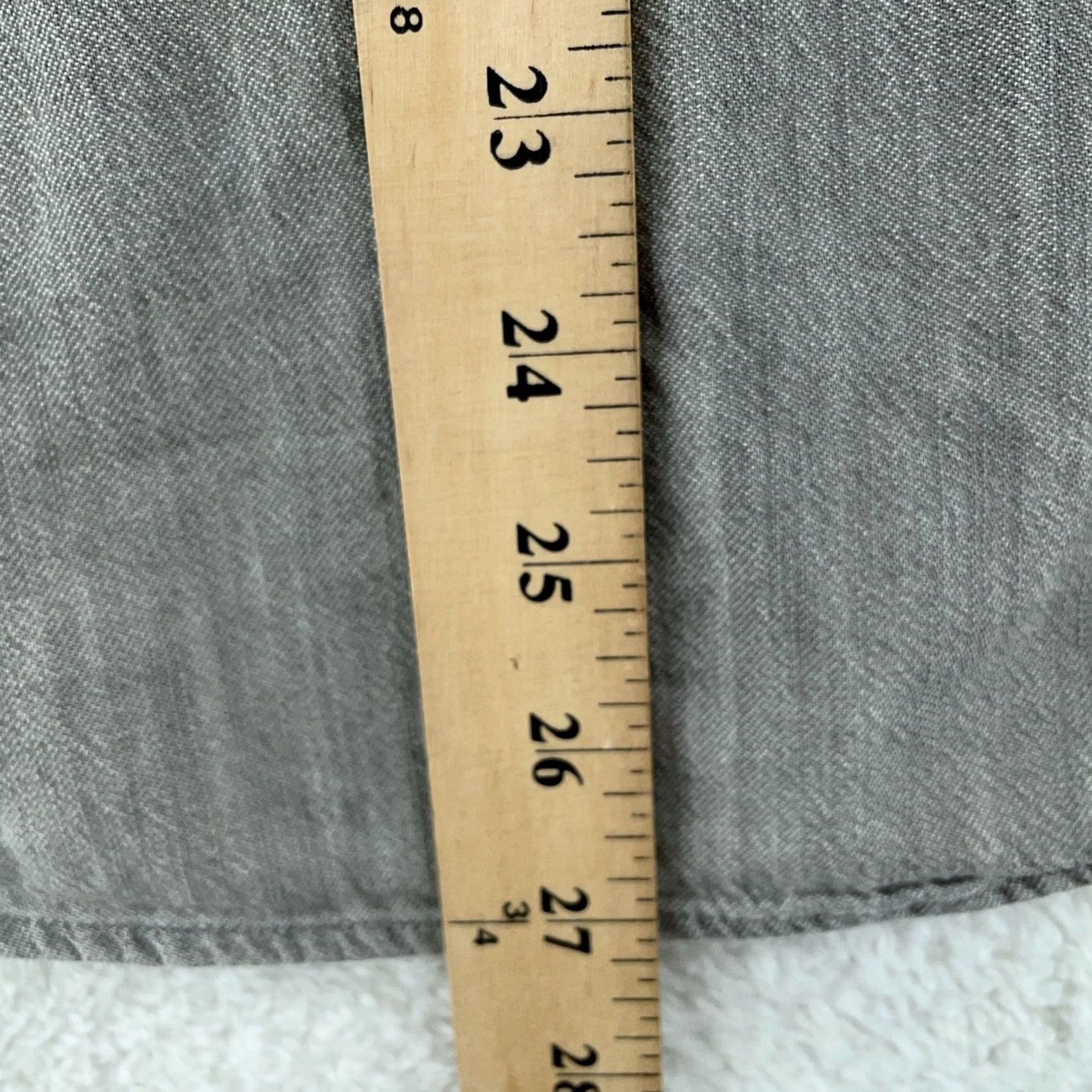 Everlane Everlane Shirt Men Small Gray Chambray Long Sleeve Slim Fit Button-Down Collared Shirt Size US S / EU 44-46 / 1 - 7 Thumbnail
