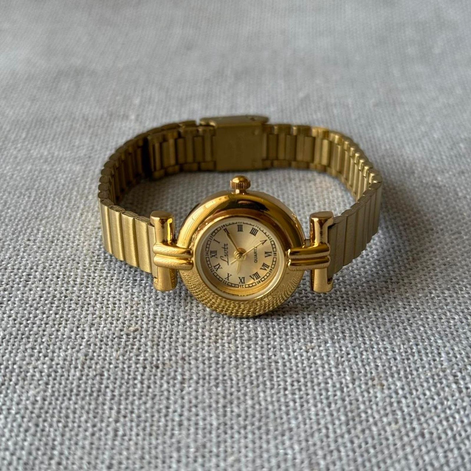Other Elegant gold vintage style watch Size ONE SIZE - 5 Thumbnail