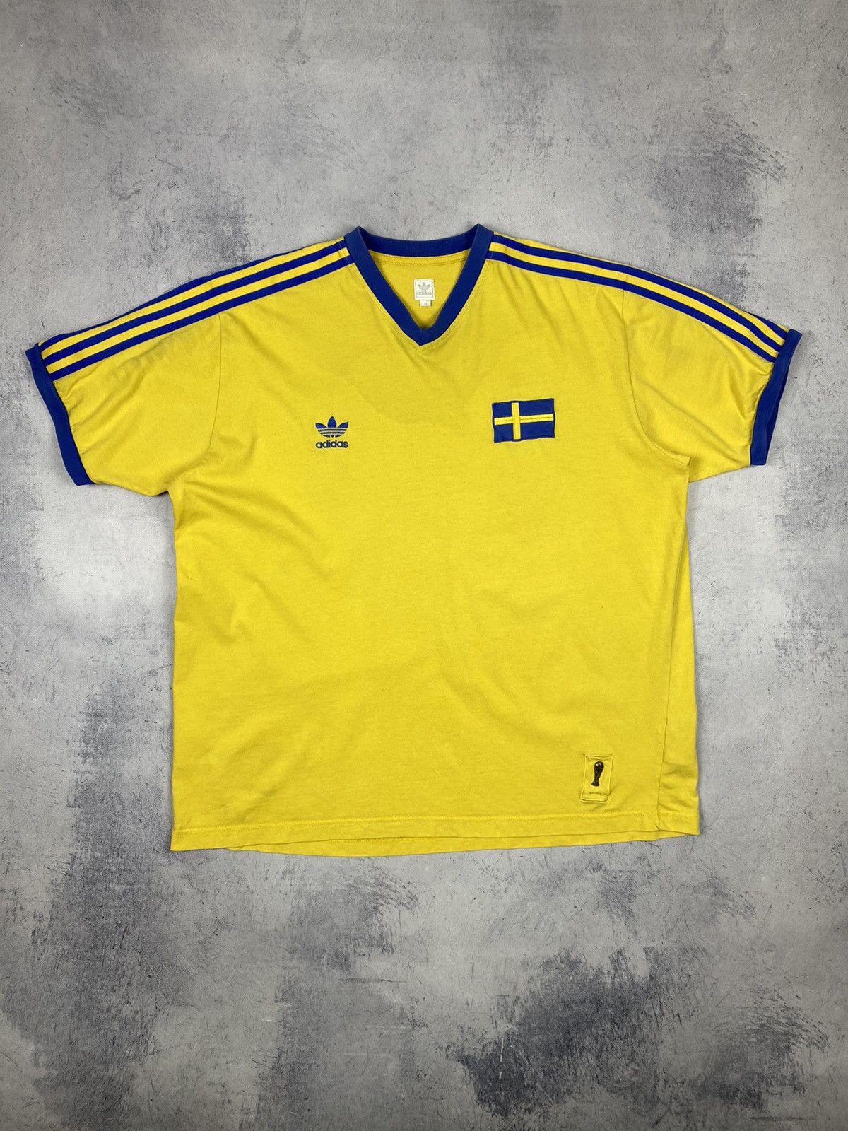 Adidas × Vintage Vintage Adidas Sweden 1974 / 2006 FIFA World Cup Jersey tee Size US XL / EU 56 / 4 - 2 Thumbnail