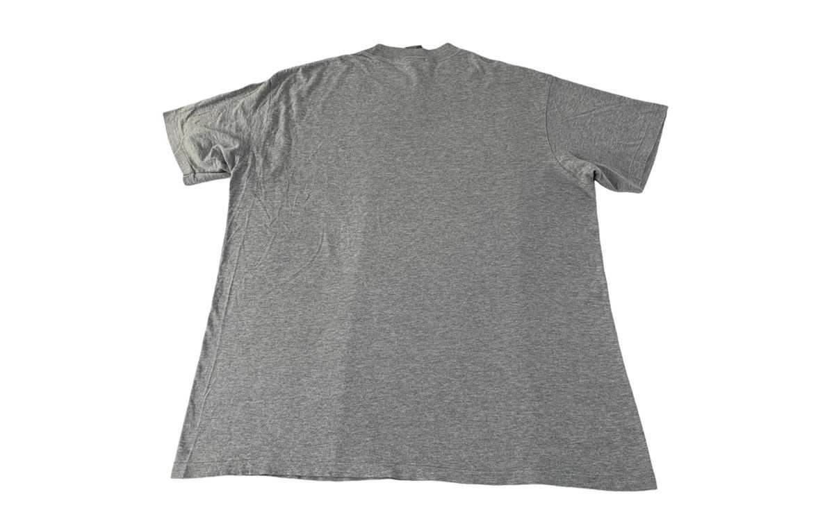 Nike 90s Nike Swoosh Minimalist Plain Design Printed Tee Size US L / EU 52-54 / 3 - 2 Thumbnail