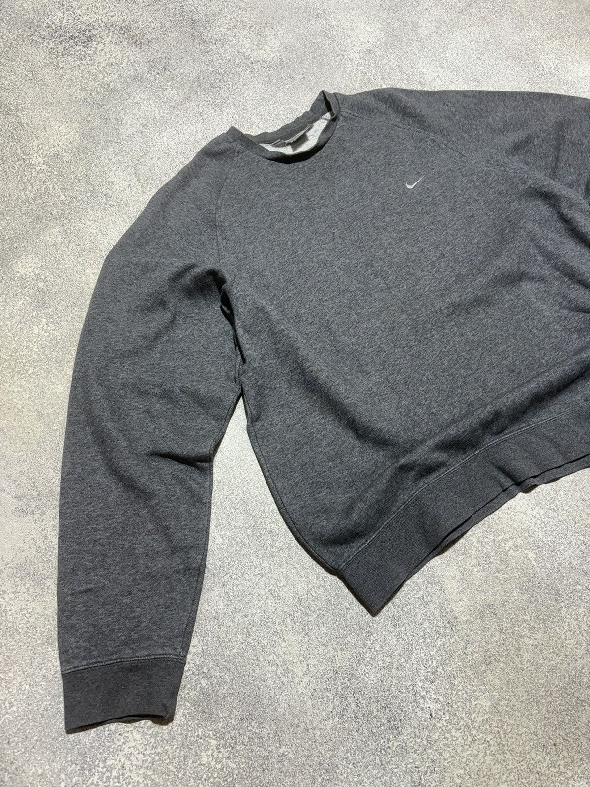 Nike × Vintage Nike Vintage Drill Grey Sweatshirt Small Logo Swoosh size L Size US L / EU 52-54 / 3 - 4 Thumbnail