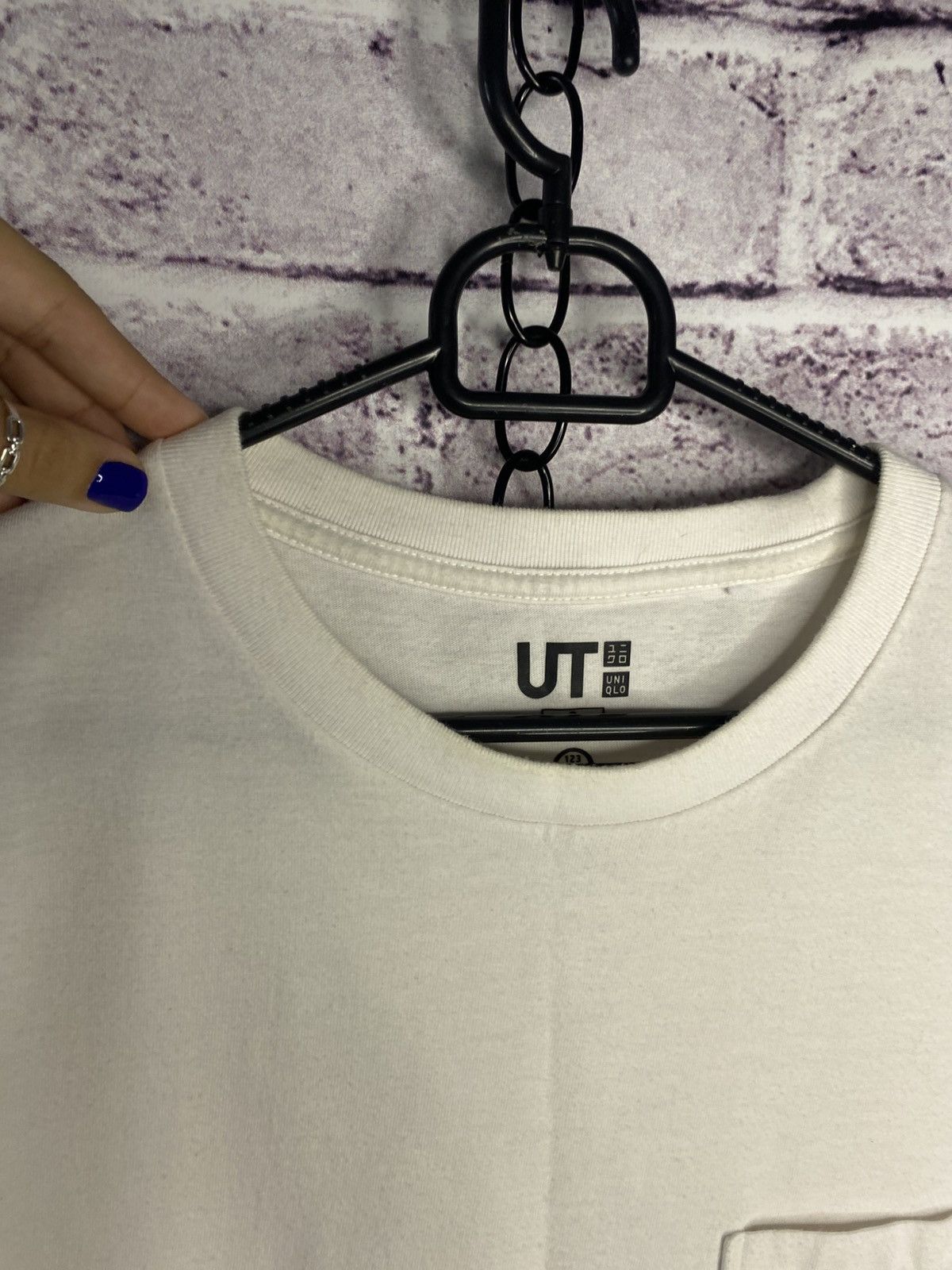Kaws × Uniqlo Mens Vintage T-shirt Uniqlo x Kaws x Sesame Street tee Size US S / EU 44-46 / 1 - 10 Thumbnail