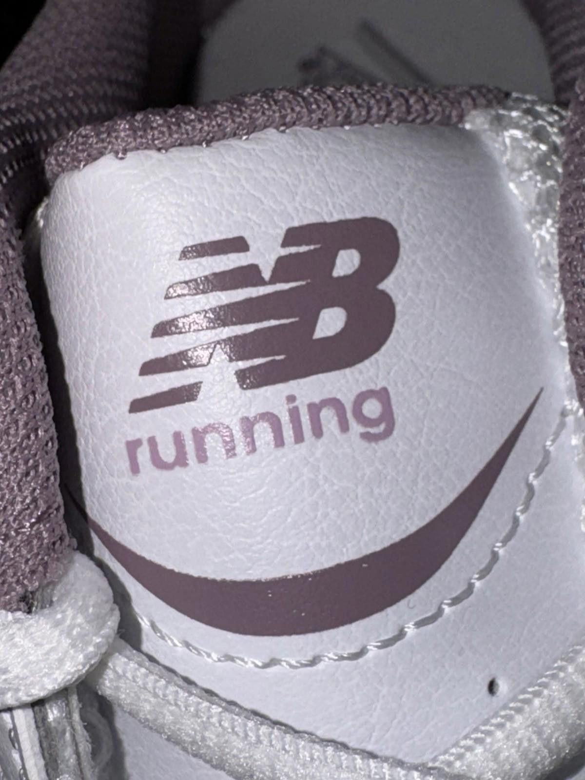 New Balance New Balance 530 'White Silver Ice Wine Pink' W 10.5W/9Mens Size US 10.5 / IT 40.5 - 8 Thumbnail