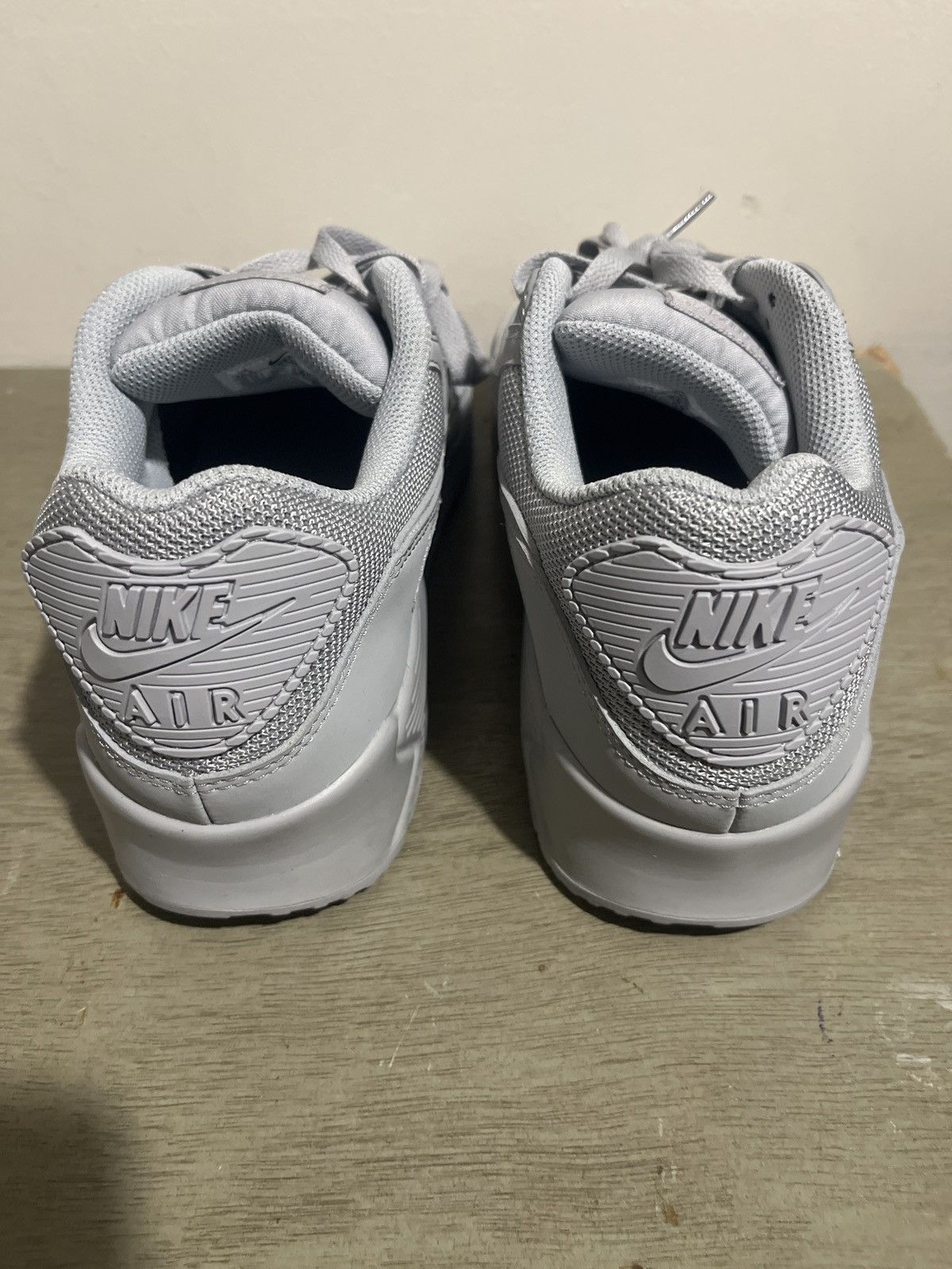 Nike Nike air max 90s Size US 10.5 / EU 43-44 - 2 Thumbnail