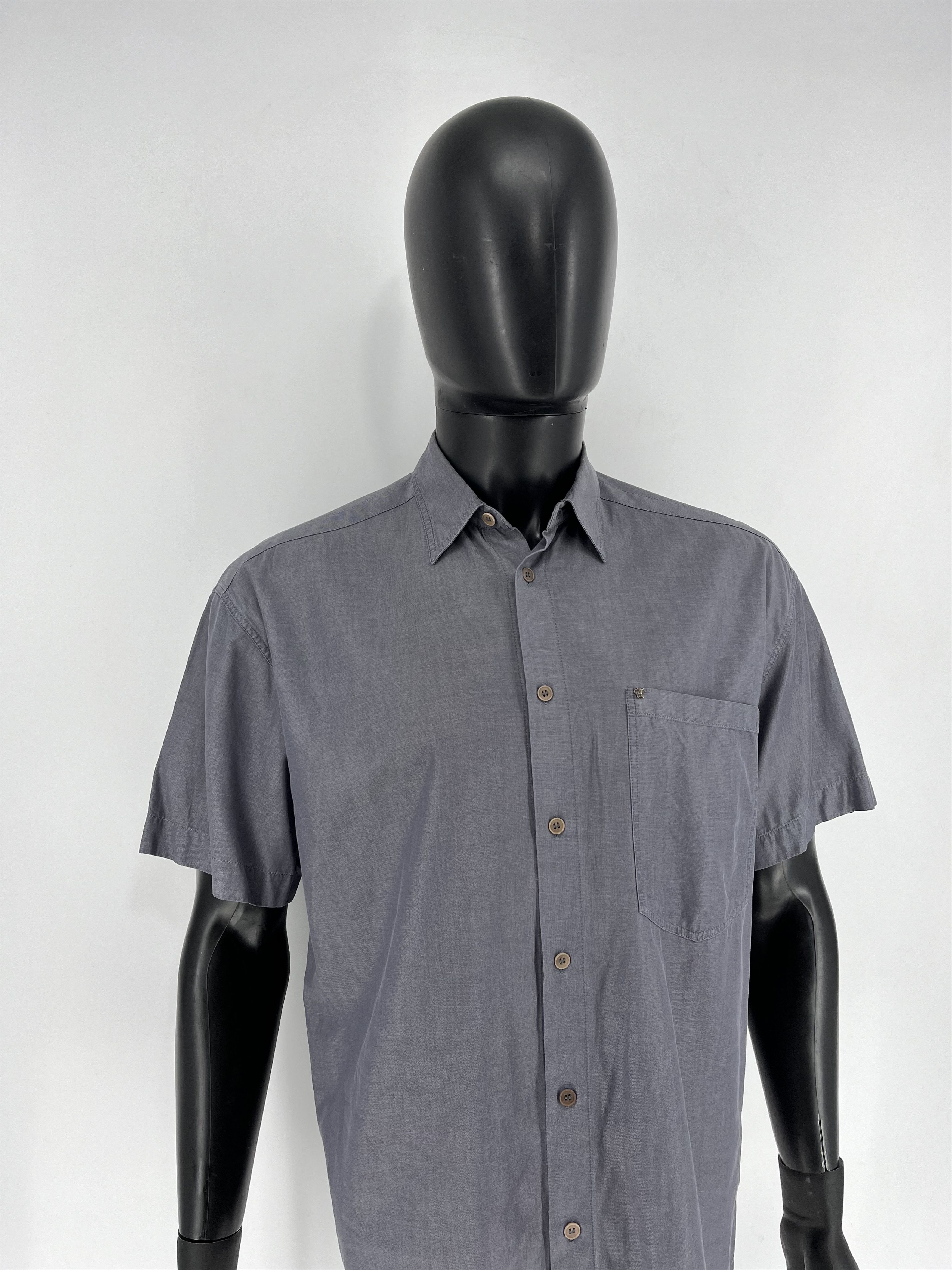 Versace Vintage Versace Classic Structure Silk Shirt 90s Size US S / EU 44-46 / 1 - 3 Thumbnail
