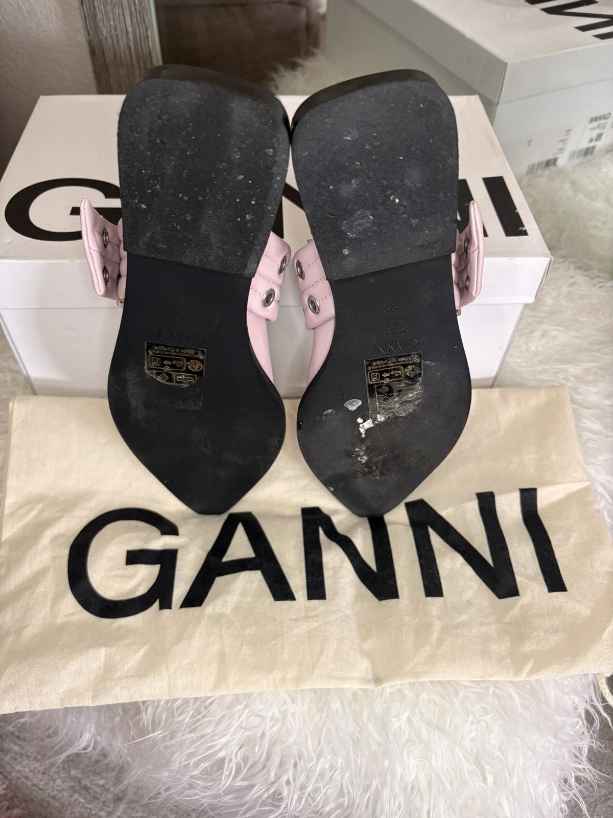 Ganni Ganni buckle flat in chalk pink EU 36 Size US 6 / IT 36 - 7 Thumbnail