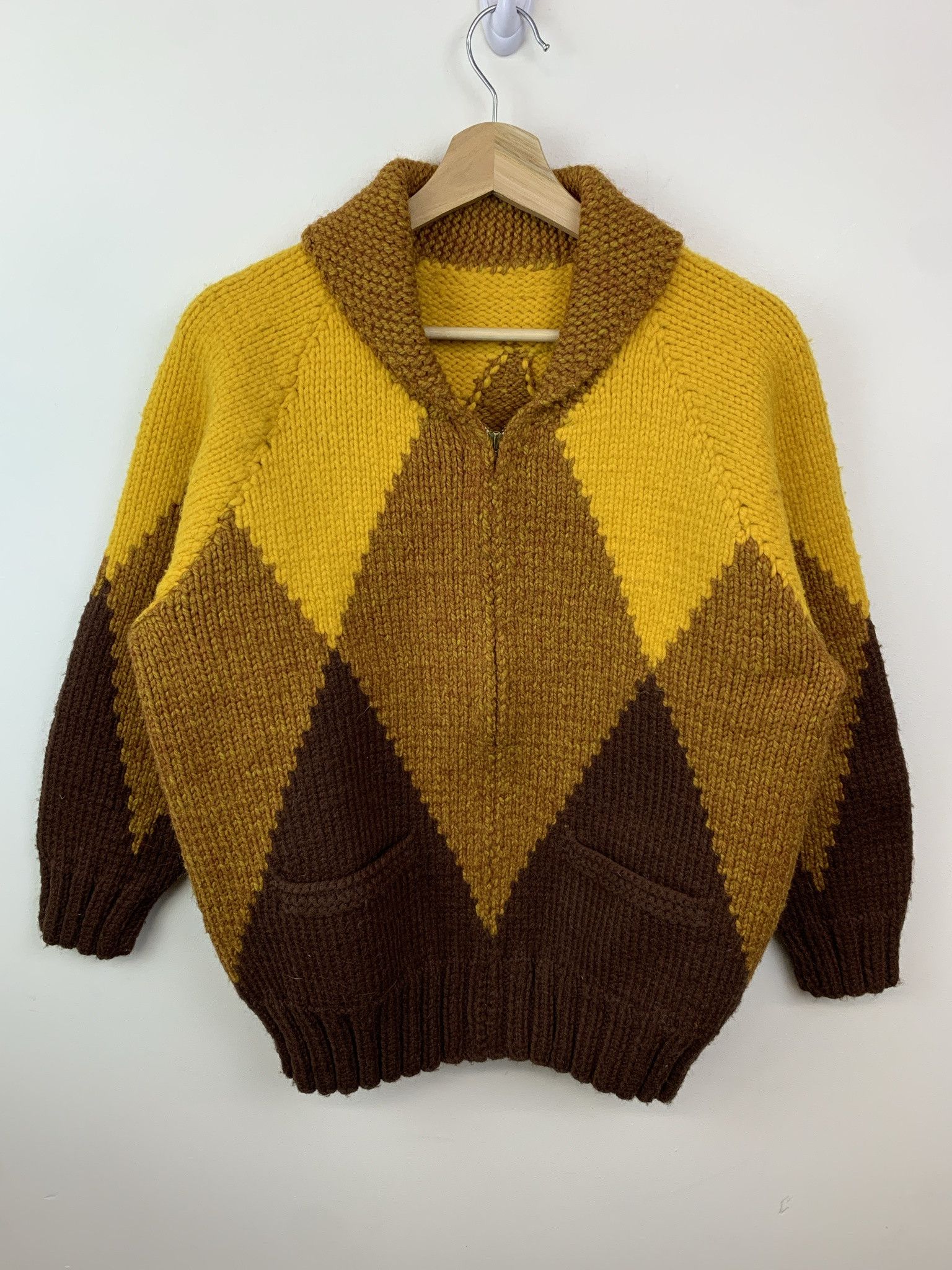 Other Vintage 1990s Thick Wool Knit Cardigan Cowichan Sweater Size M Size US L / EU 52-54 / 3 - 1 Thumbnail