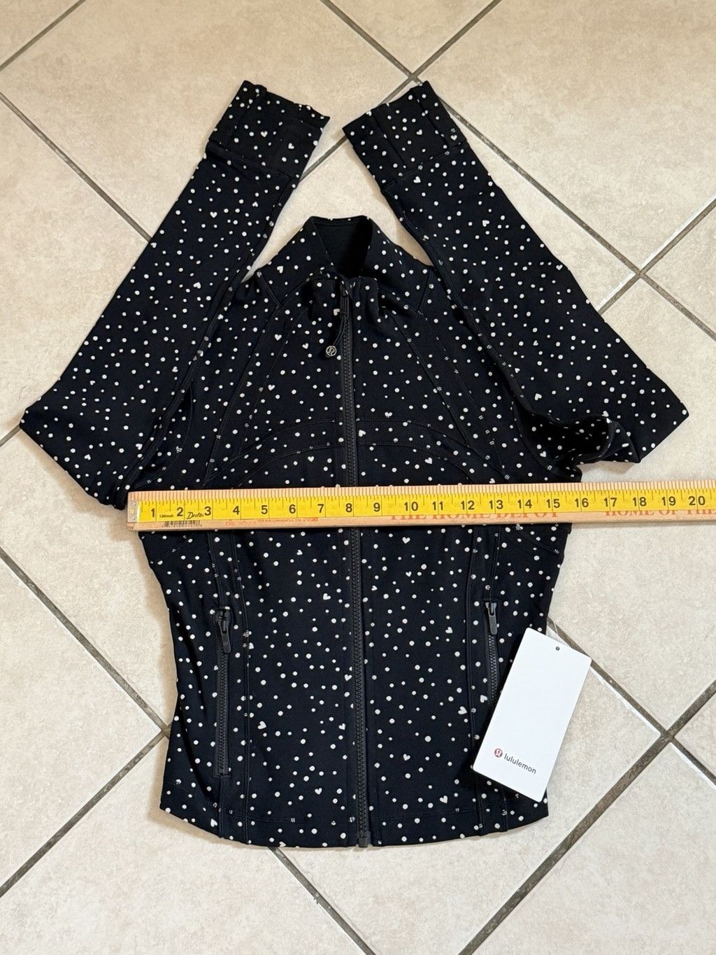 Lululemon LULULEMON DEFINE CROPPED JACKET BLACK HEART DOT WHITE SIZE 6 Size M / US 6-8 / IT 42-44 - 4 Thumbnail