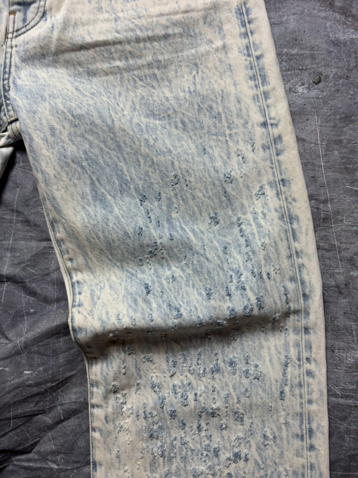 Amiri Amiri Shotgun Bleached Distressed Straight Fit Jeans Size US 34 / EU 50 - 6 Thumbnail