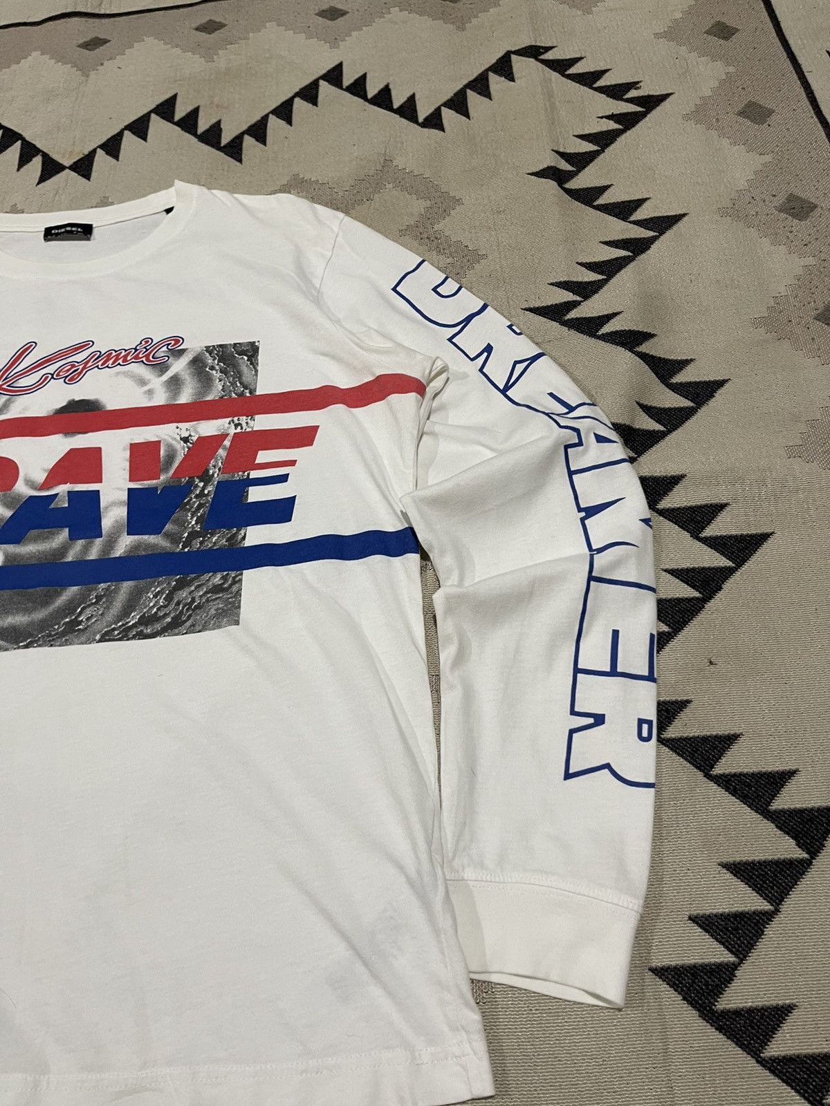 Diesel 2000s DIESEL BRAVE DOUBLE SIDED PRINT LONG SLEEVE SHIRT Size US L / EU 52-54 / 3 - 6 Thumbnail