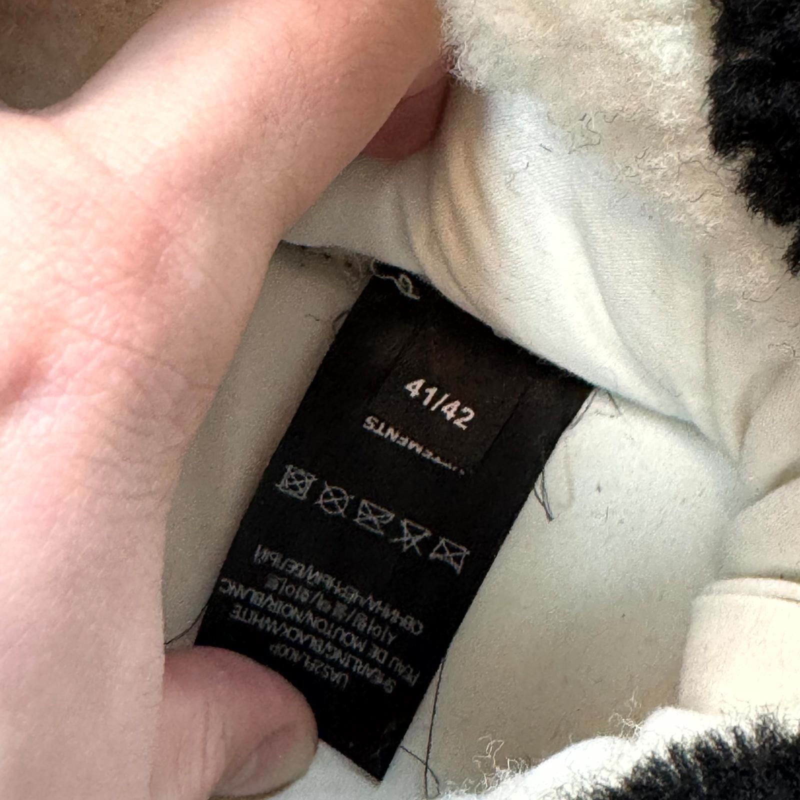 Vetements FW21 Vetements Panda Hug Slippers Size US 9 / EU 42 - 8 Thumbnail