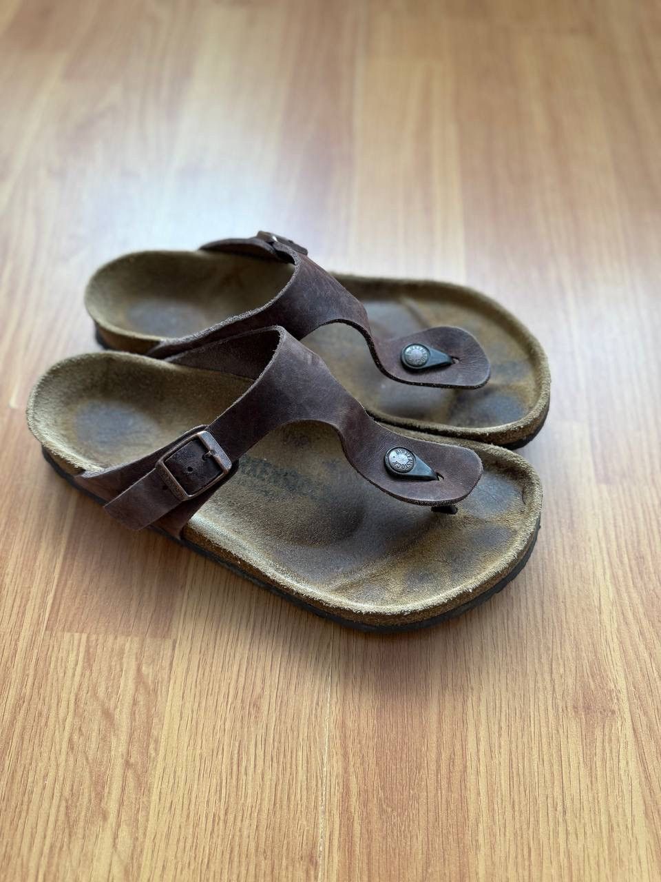 Birkenstock Vintage BIRKENSTOCK Leather Toe Thong Flip Flop Sandals Size US 6 / EU 39 - 1 Thumbnail