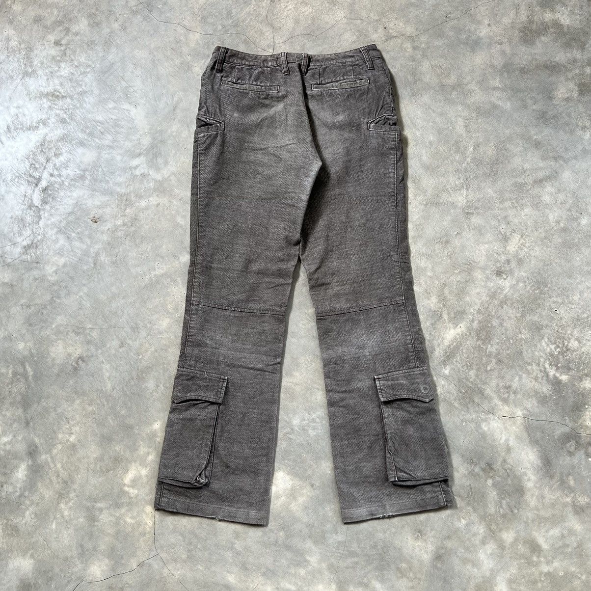 RIPVANWINKLE Rip Van Winkle Bottom Cargo Flared Pants Size US 30 / EU 46 - 2 Thumbnail