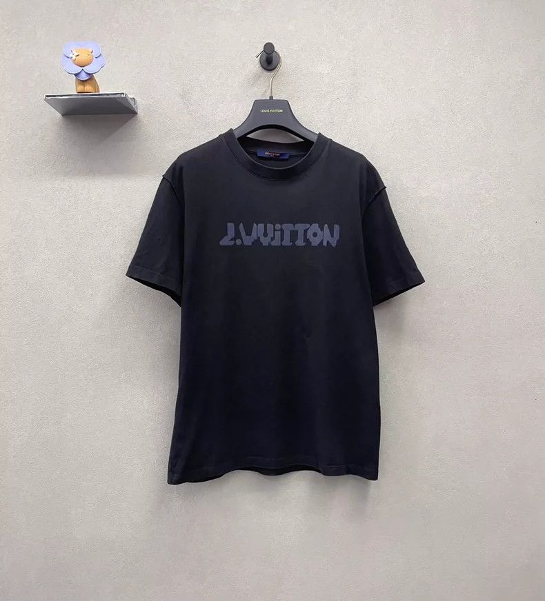 Louis Vuitton LOUIS VUITTON Logo Print Short Sleeve T-Shirt- DMC Size US L / EU 52-54 / 3 - 1 Thumbnail