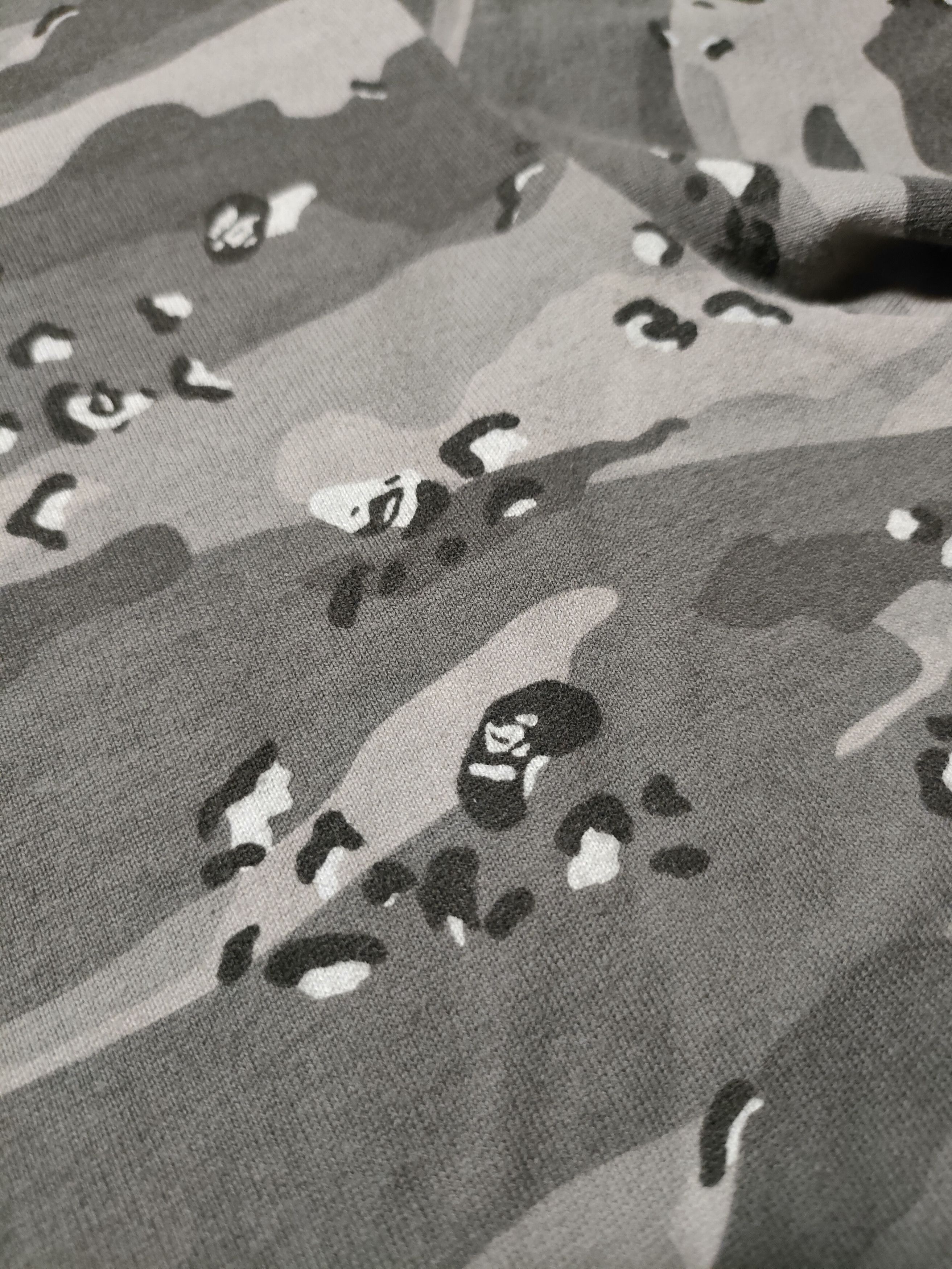 Bape Rare A Bathing Ape T-shirt Japanese brand camo tee Size US S / EU 44-46 / 1 - 6 Thumbnail