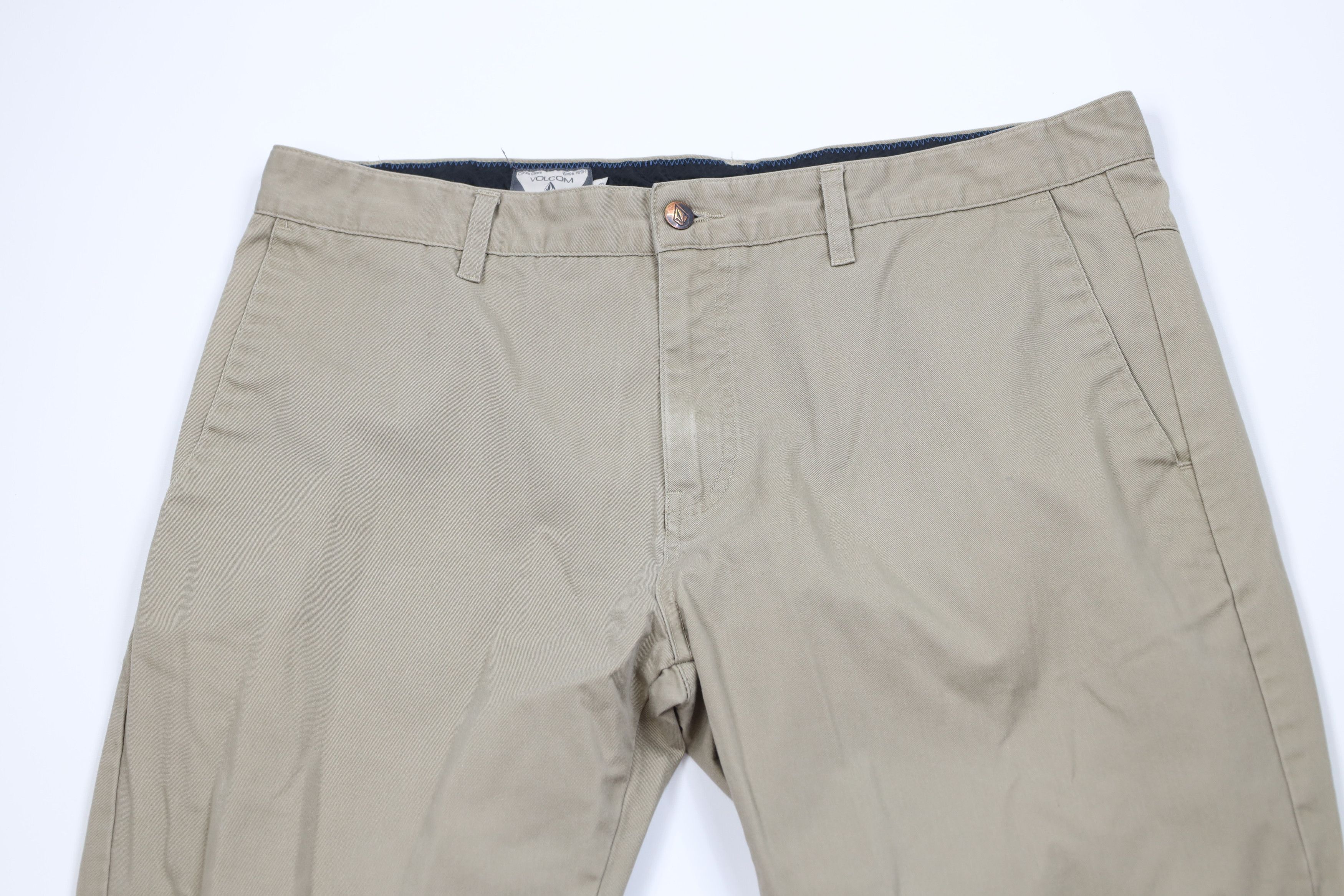 Volcom Vintage Volcom Stone Spell Out Skateboard Chino Pants Size US 38 / EU 54 - 2 Thumbnail