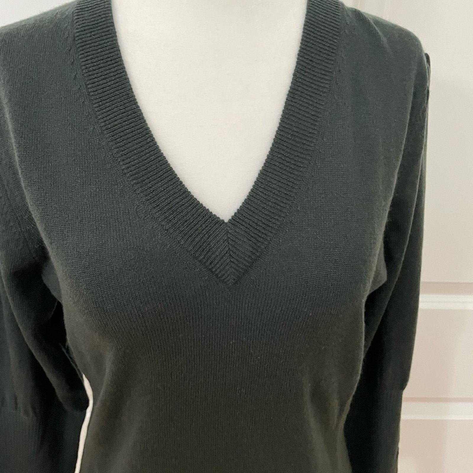 Autumn Cashmere Juliette Cashmere Sweater from AUTUMN CASHMERE Size M / US 6-8 / IT 42-44 - 5 Thumbnail
