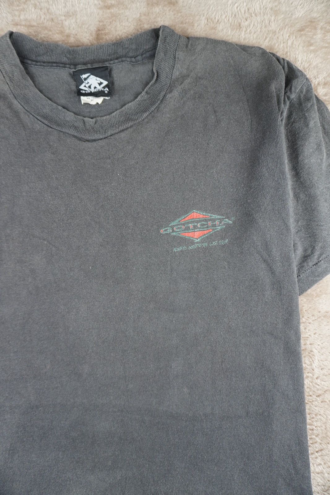 Gotcha Vtg Gotcha Eat At Waimea Sun Faded 90s surfboard Usa Made Size US M / EU 48-50 / 2 - 1 Thumbnail