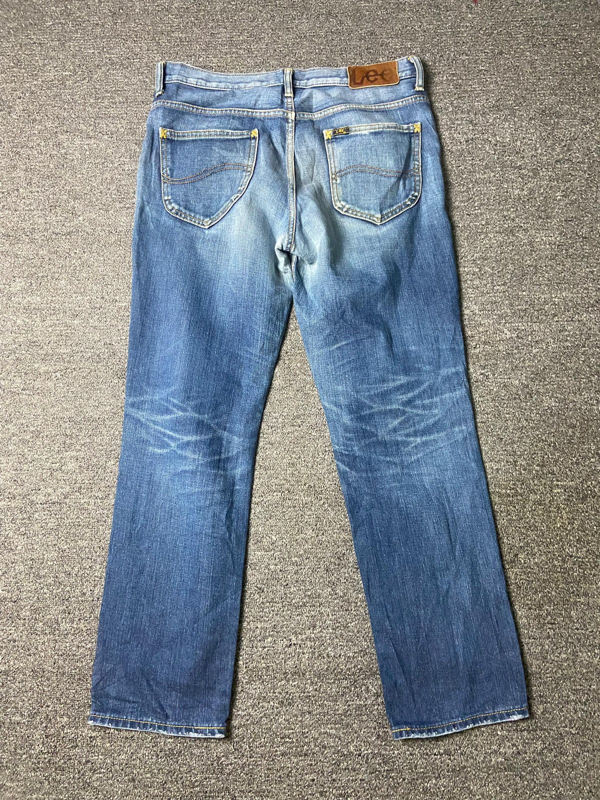 Japanese Brand × Lee × Vintage Vintage LEE RIDERS Distressed Denim Jeans (132) Size US 32 / EU 48 - 2 Thumbnail