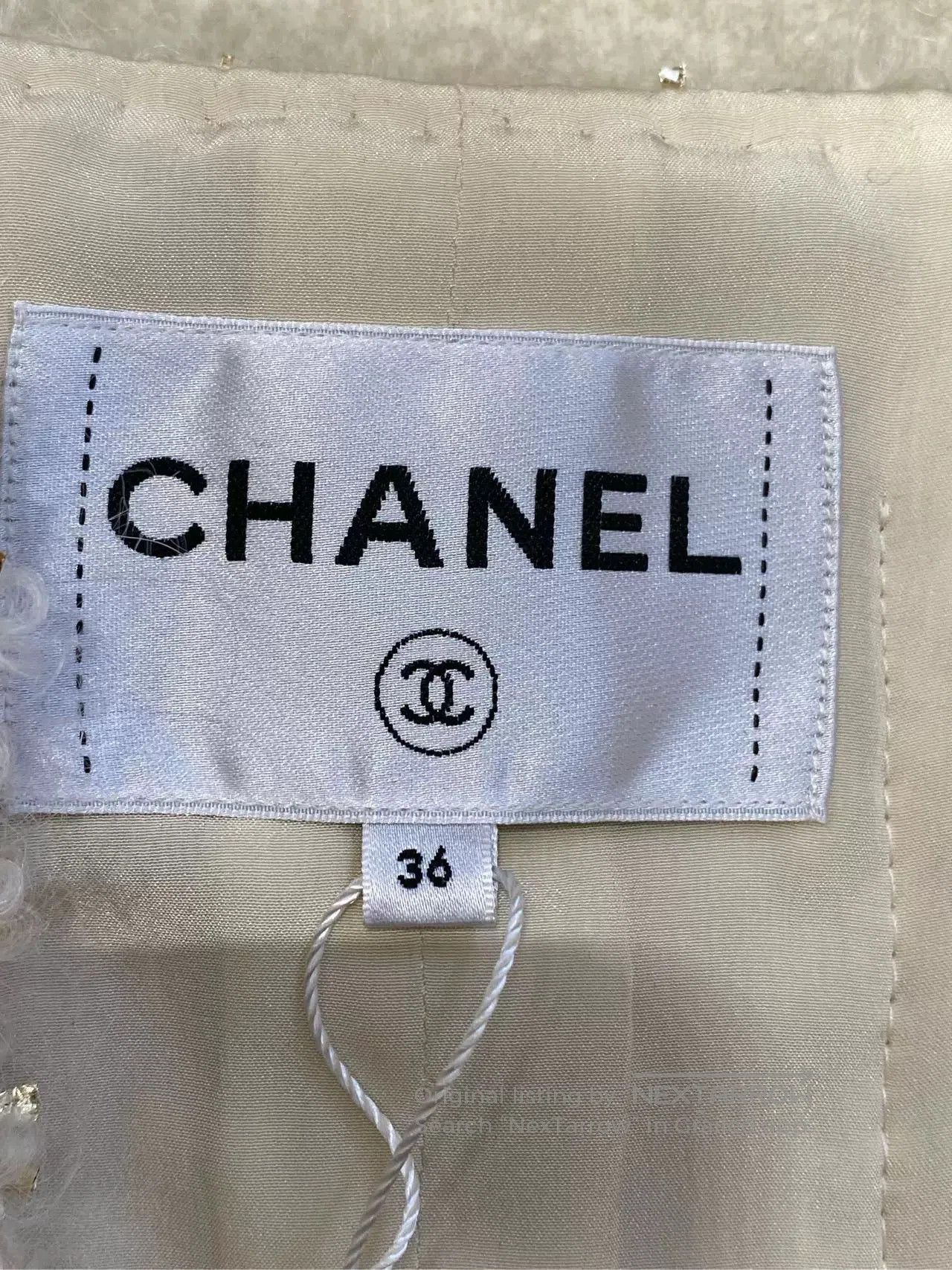 Chanel Chanel 2019 Egypt Collection Platinum Jacket. Size US XS / EU 42 / 0 - 4 Thumbnail
