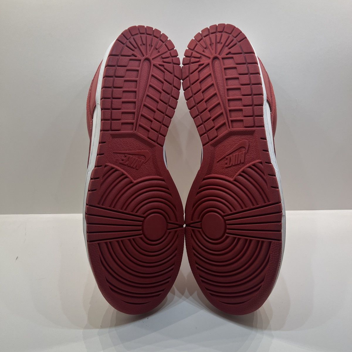 Nike × Vintage 2011 Nike Dunk Low BTTYS - Varsity Red Size US 12 / EU 45 - 6 Thumbnail