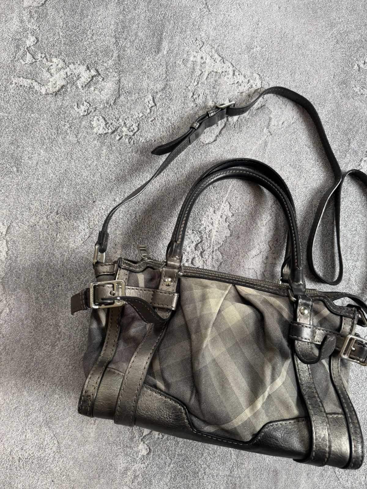 Burberry Burberry Estabished nova check shoulder crossbody bag 💼 Size ONE SIZE - 2 Thumbnail