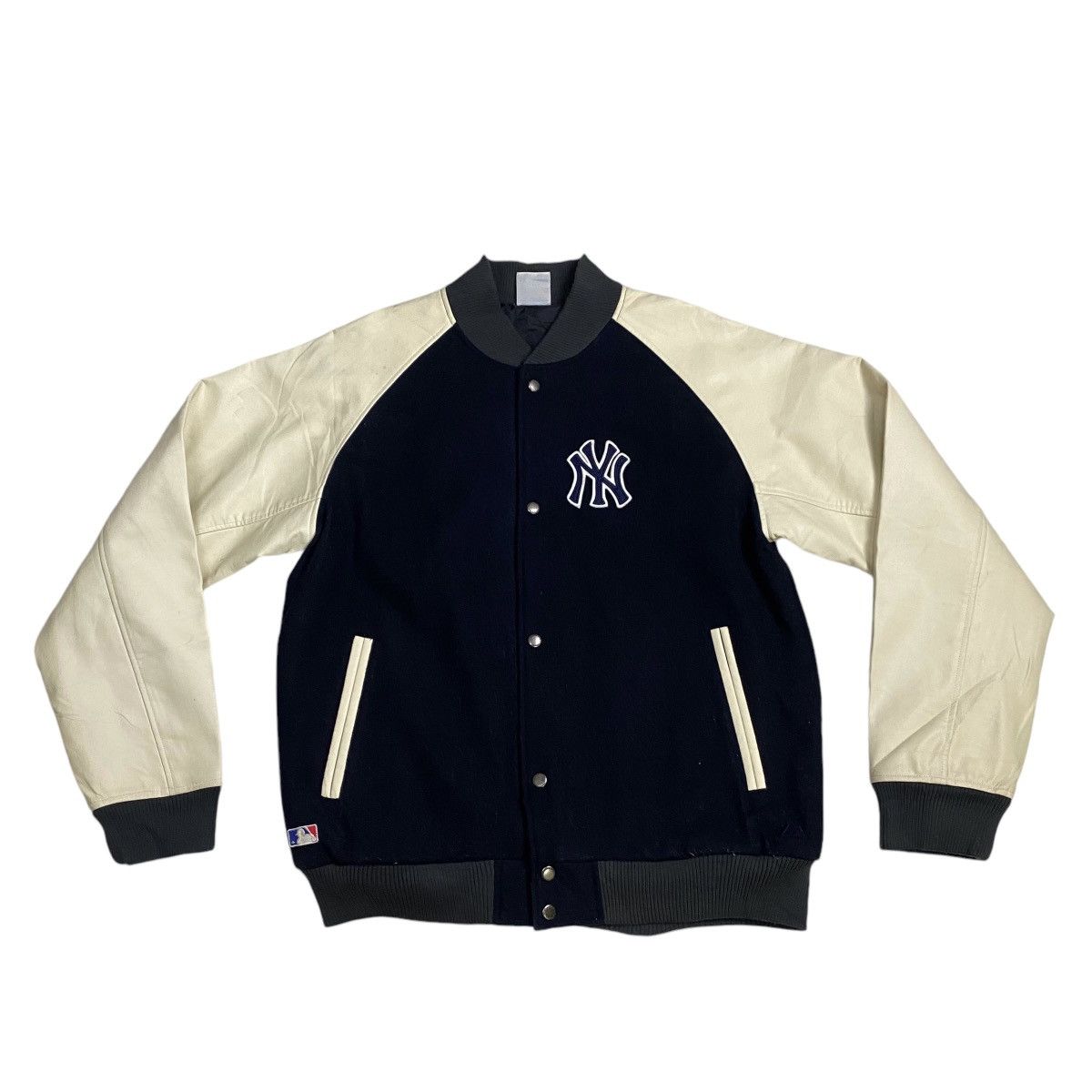 MLB × New York Yankees Yangkees Majesty raglan varsity jacket Size US L / EU 52-54 / 3 - 5 Thumbnail