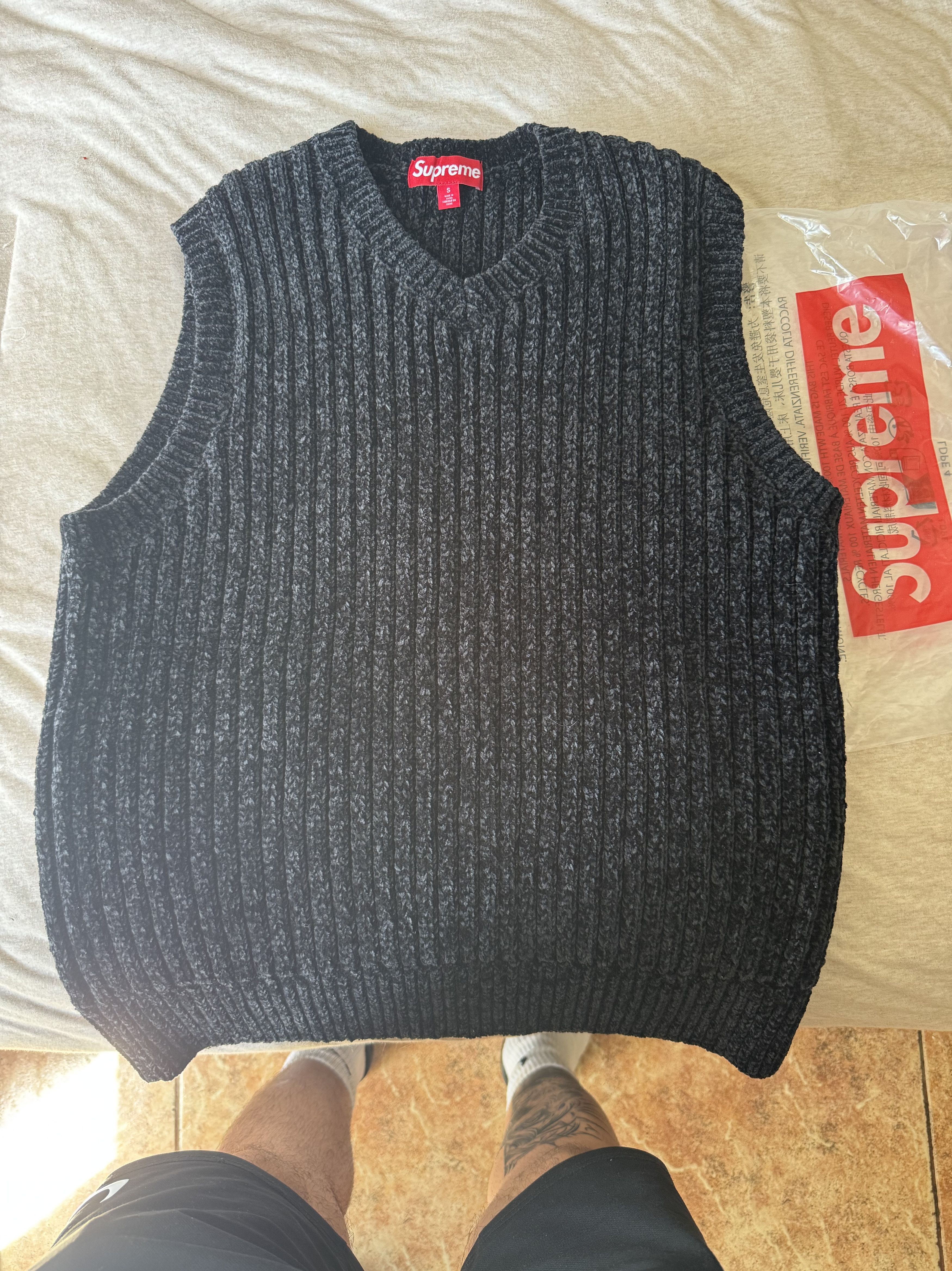 Supreme Supreme Chenille Sweater Vest | Grailed