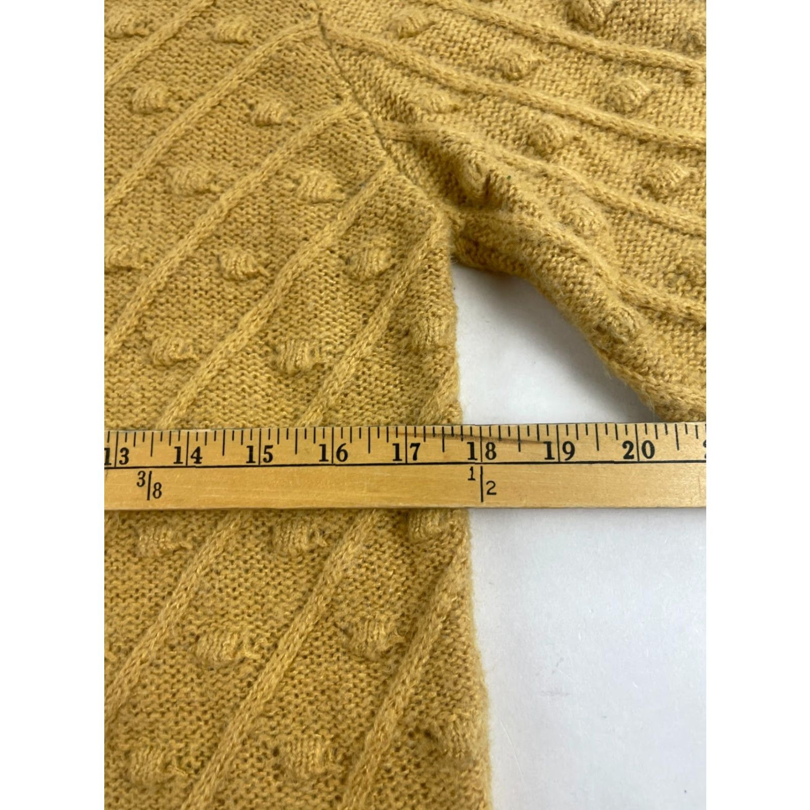 Vintage Impressions Sweater Women’s Size Small Mustard Yellow Polka Dot Crew Neck Long Sleeve Pullover Modern Fall Winter Spring Size S / US 4 / IT 40 - 4 Thumbnail