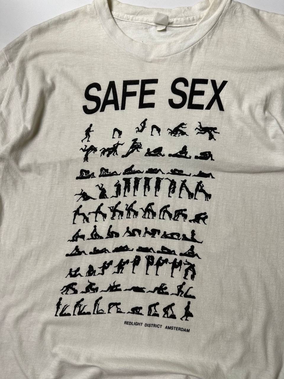 Vintage 1990s Vintage SAFE SEX t shirt Redlight District Amsterdam Size US M / EU 48-50 / 2 - 2 Thumbnail