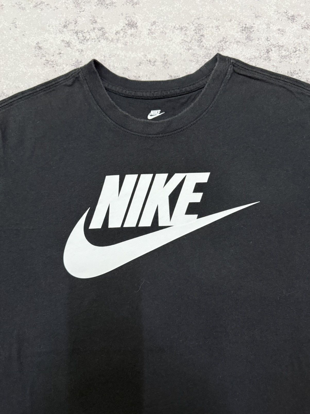 Nike The Nike Tee biglogo swoosh tshirt Size US L / EU 52-54 / 3 - 6 Thumbnail