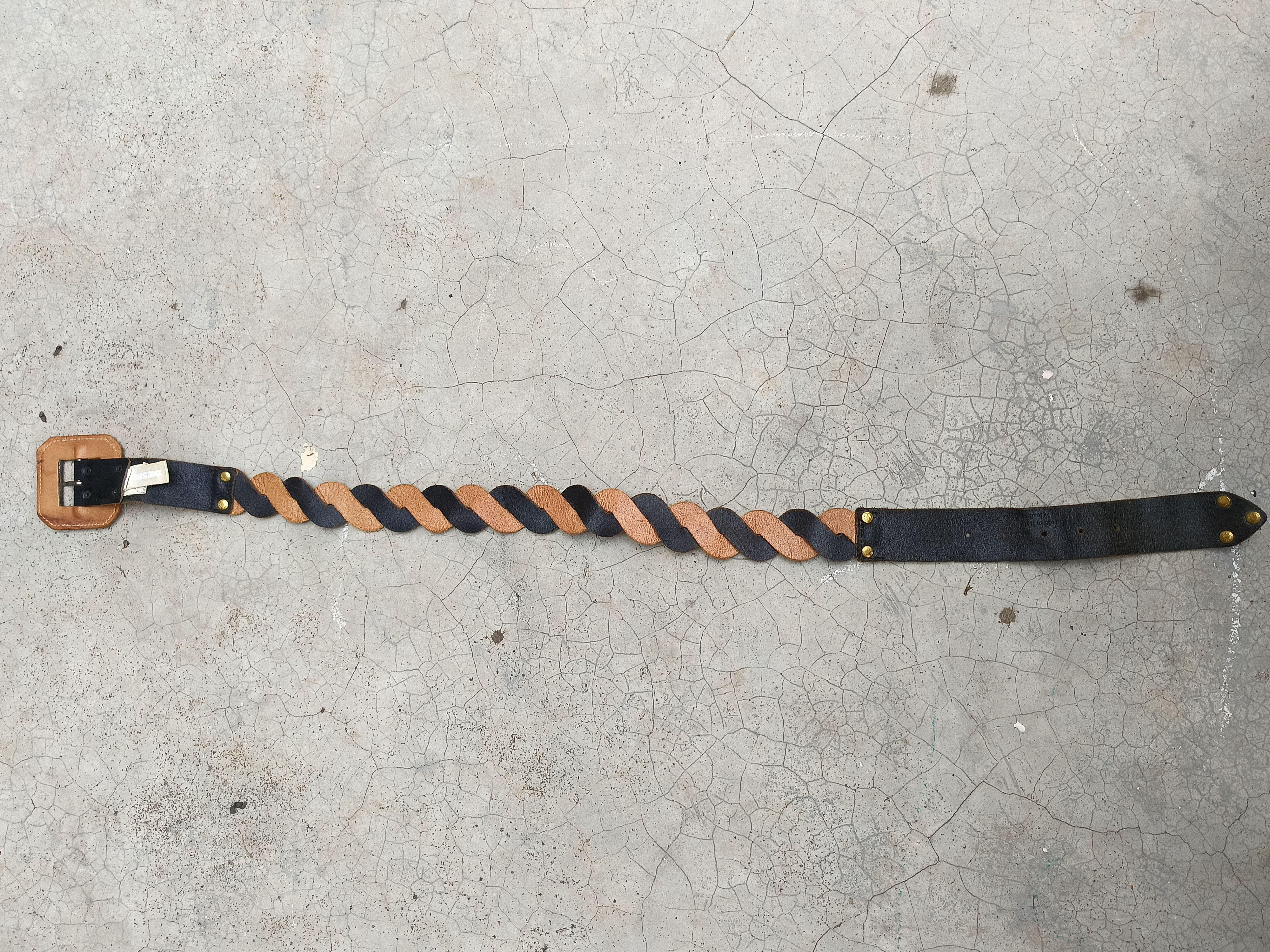 Diesel RARE🔥 DIESEL VINTAGE LEATHER BELT Size 32 - 7 Thumbnail