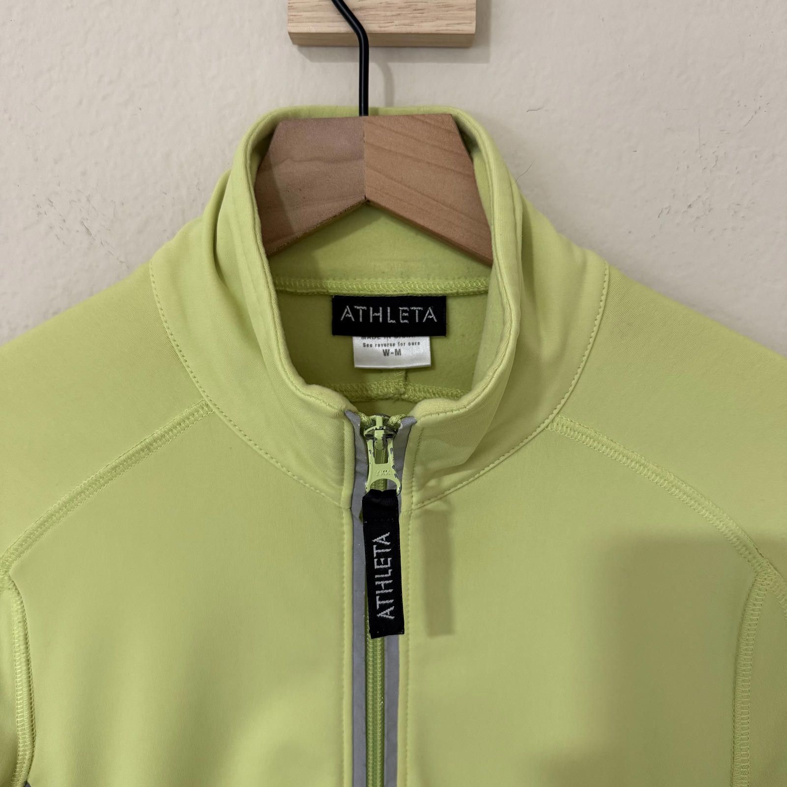 Other Athleta Sweater Women's M Neon Green Zip Up Athletic Size M / US 6-8 / IT 42-44 - 3 Thumbnail